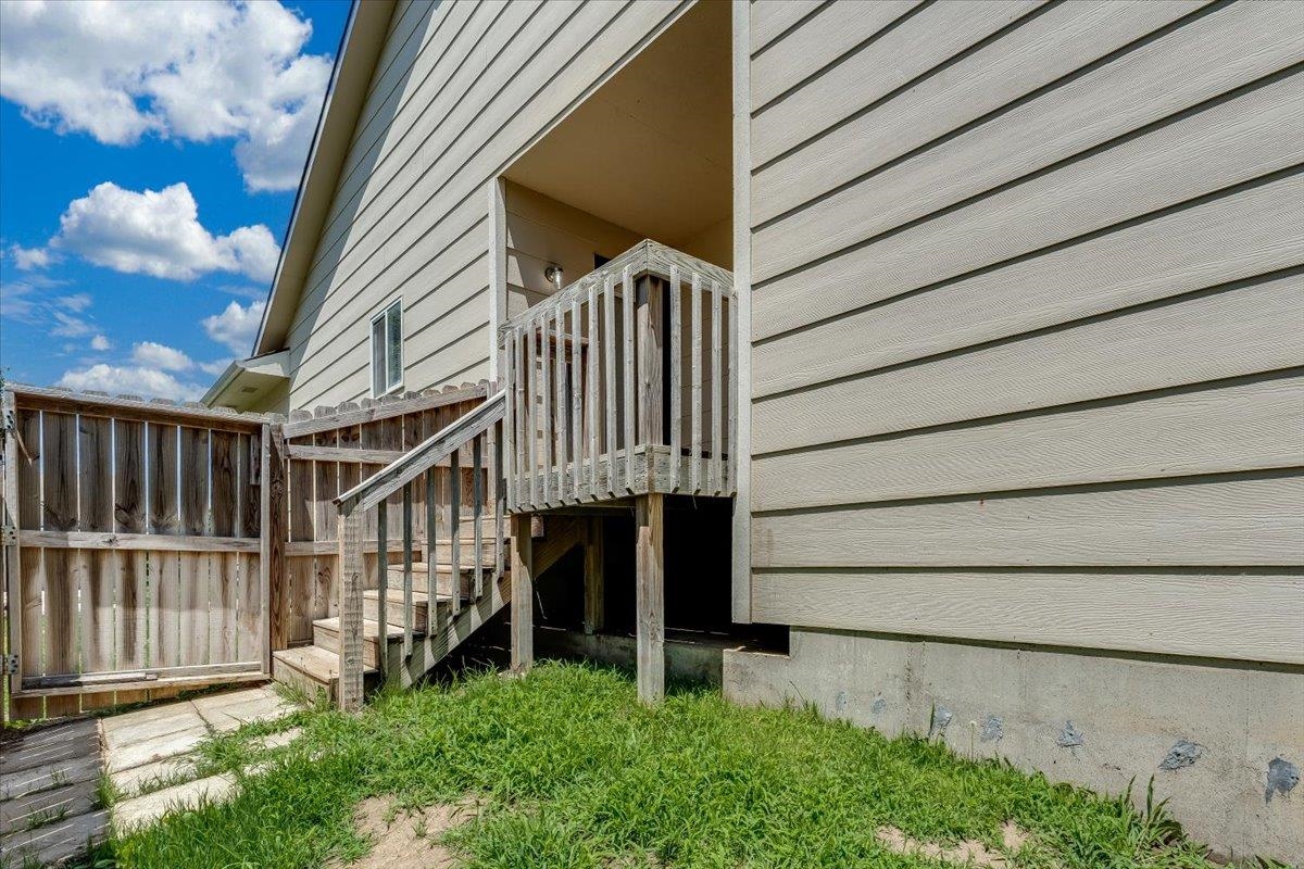 2302 N Shefford Circle Wichita KS 67205