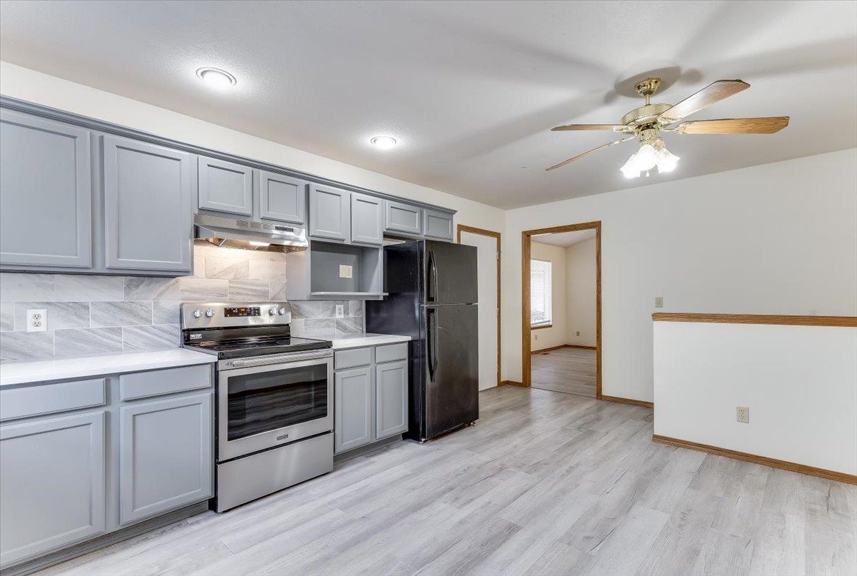 2302 N Shefford Circle Wichita KS 67205