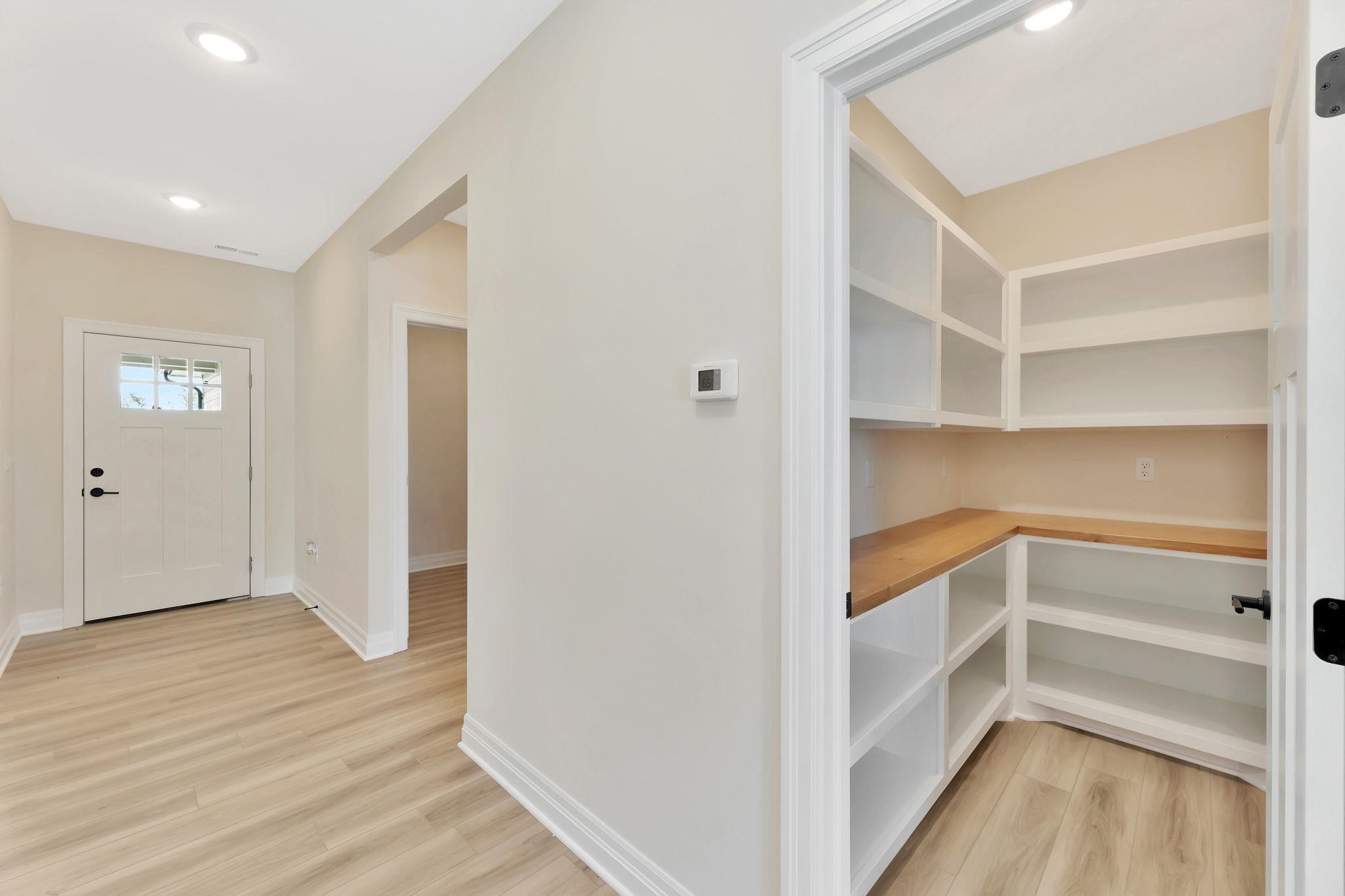 5456 N Toben Drive Bel Aire KS 67227