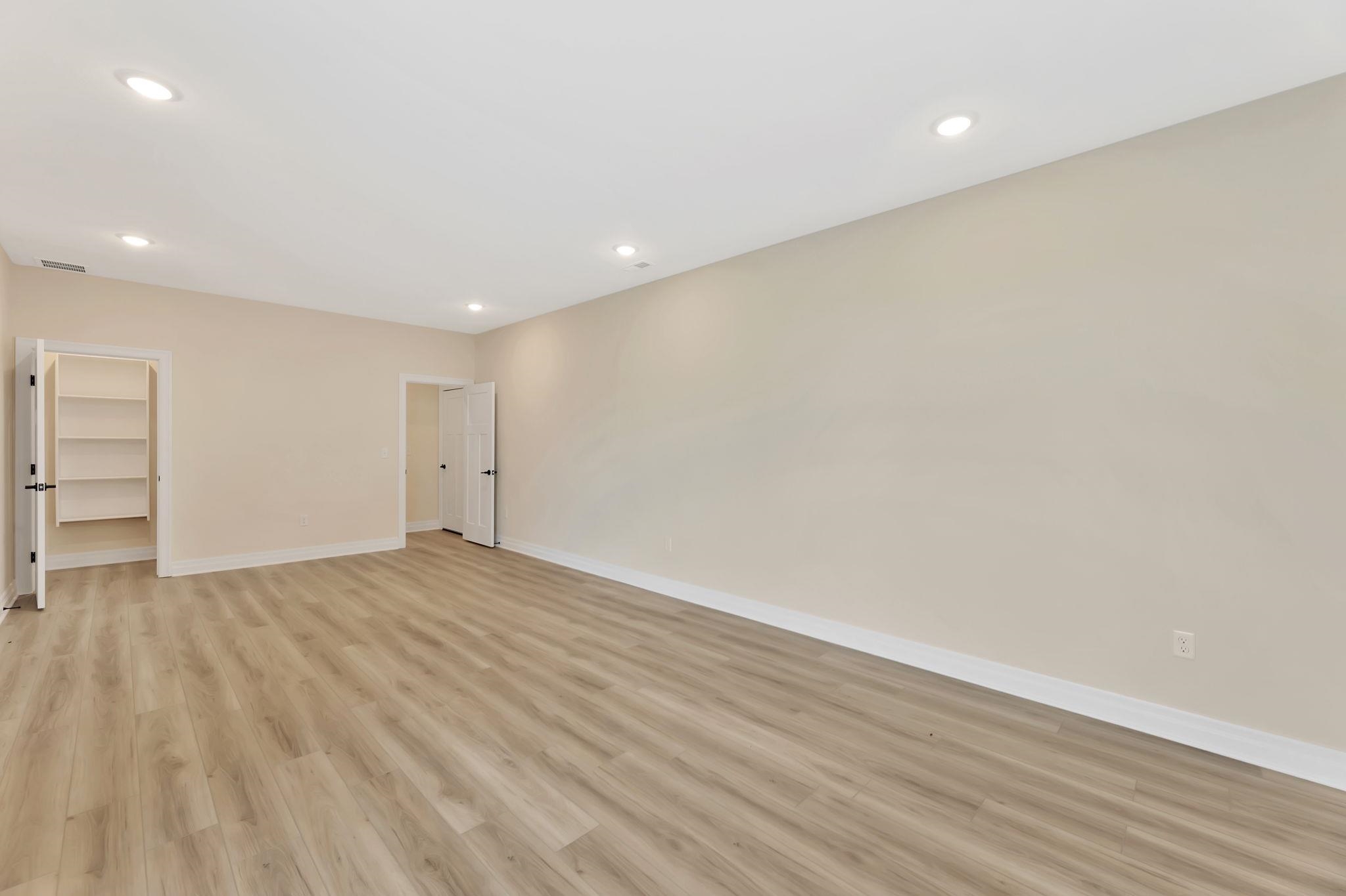 5456 N Toben Drive Bel Aire KS 67227