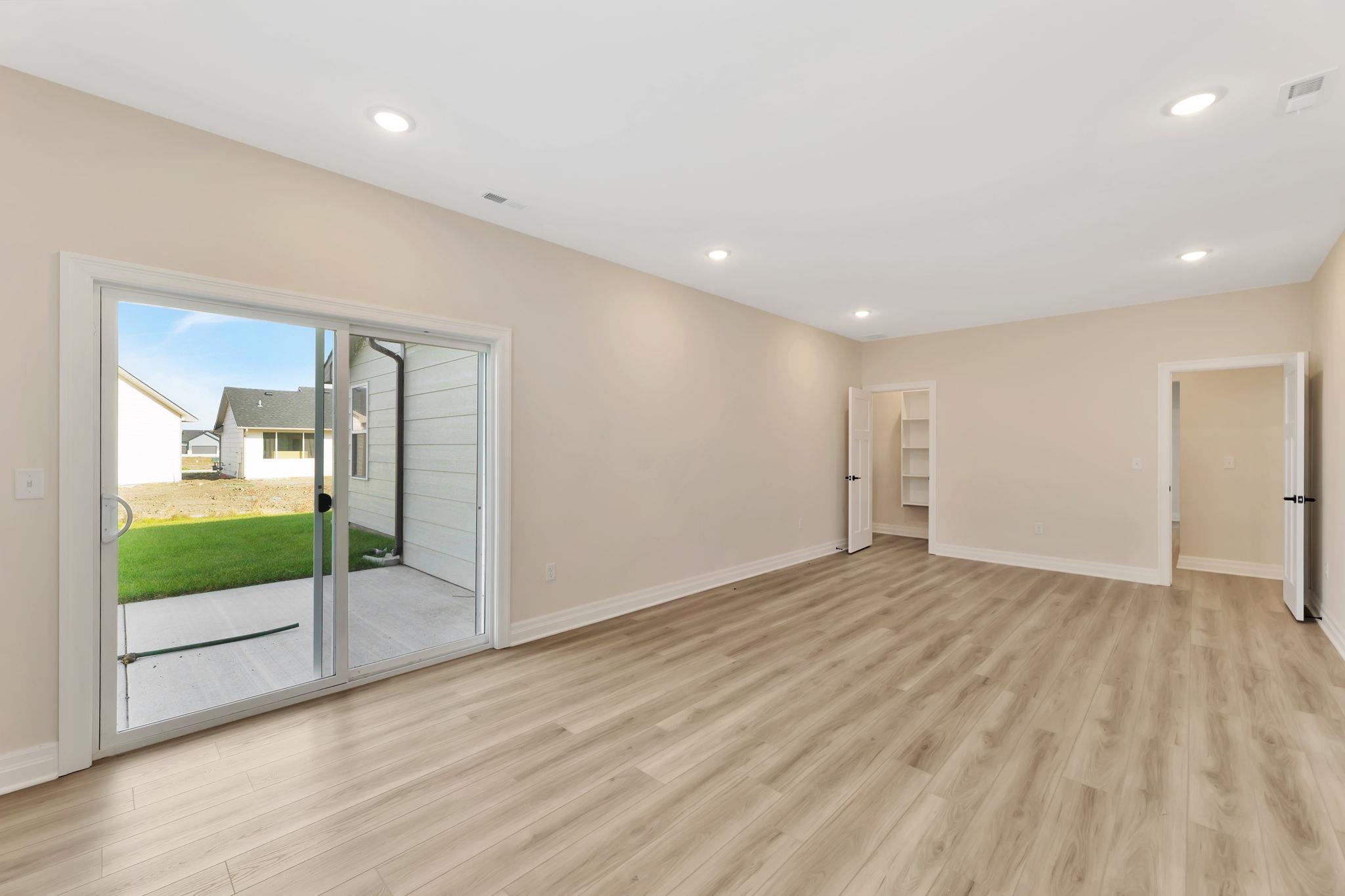 5456 N Toben Drive Bel Aire KS 67227