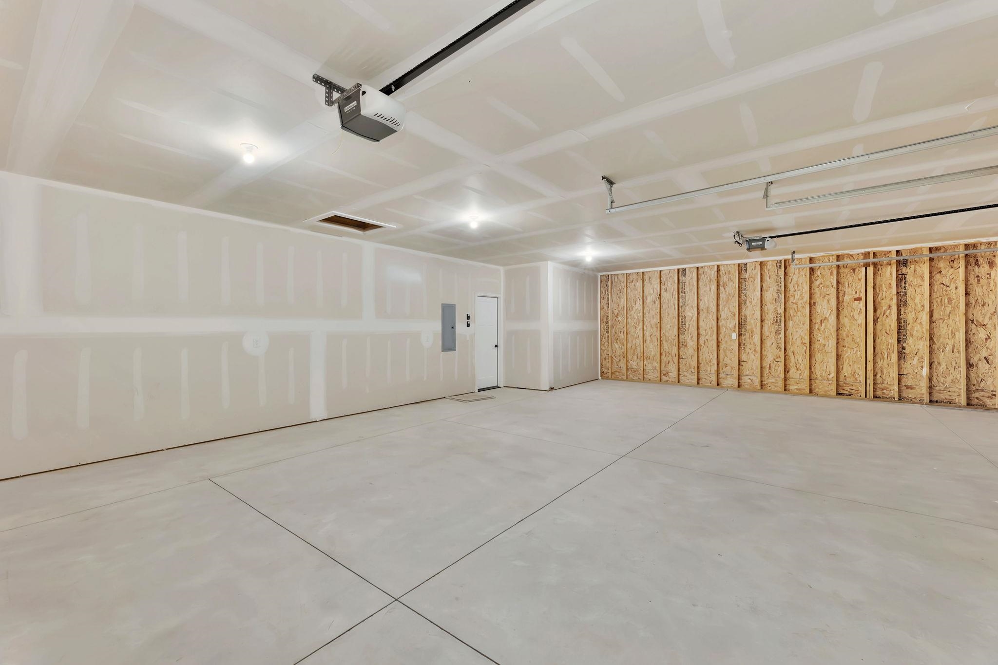 5456 N Toben Drive Bel Aire KS 67227