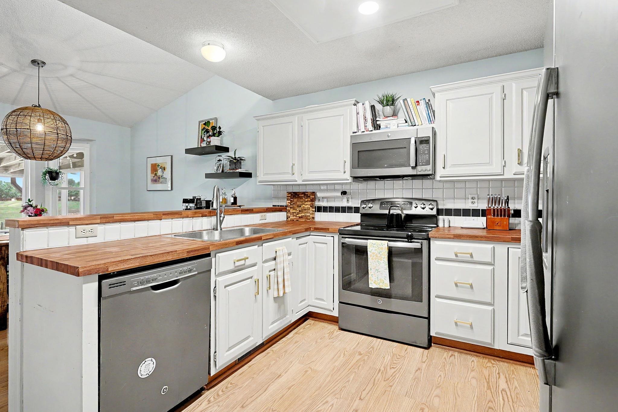 9614 W Chartwell Street Wichita KS 67205