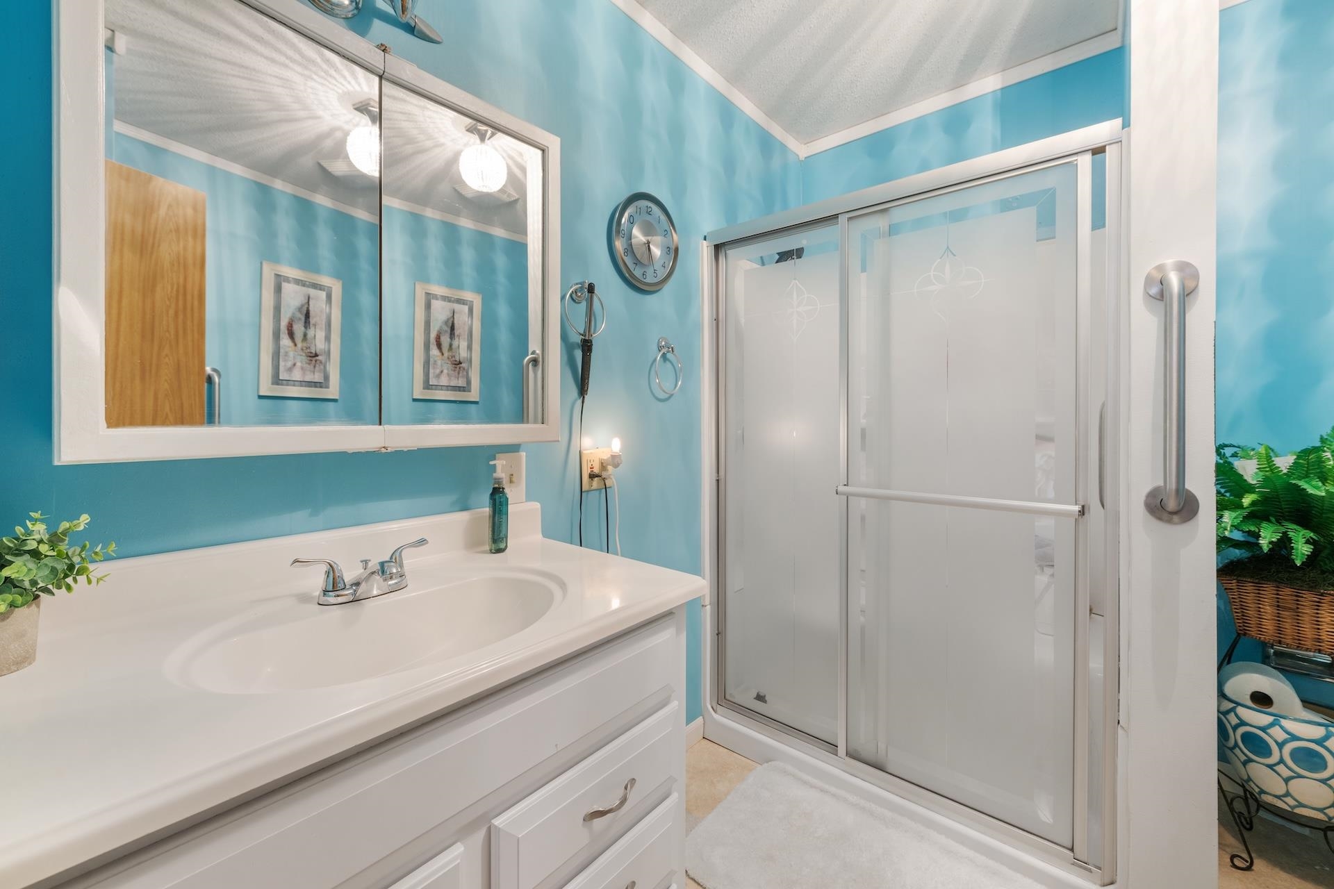 118 N Massachusetts Winfield KS 67156-1818
