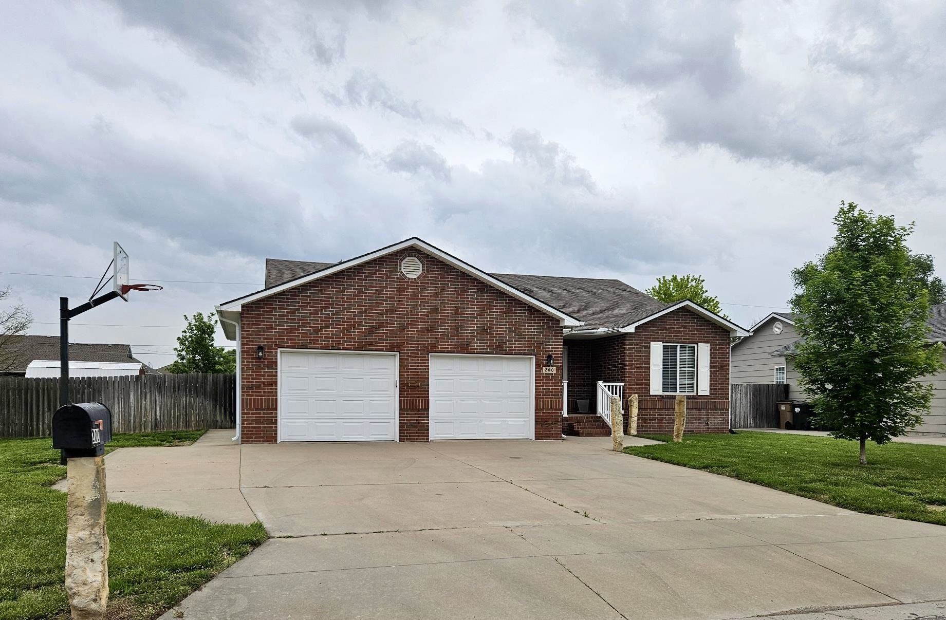 200 E 37th Avenue Hutchinson KS 67502