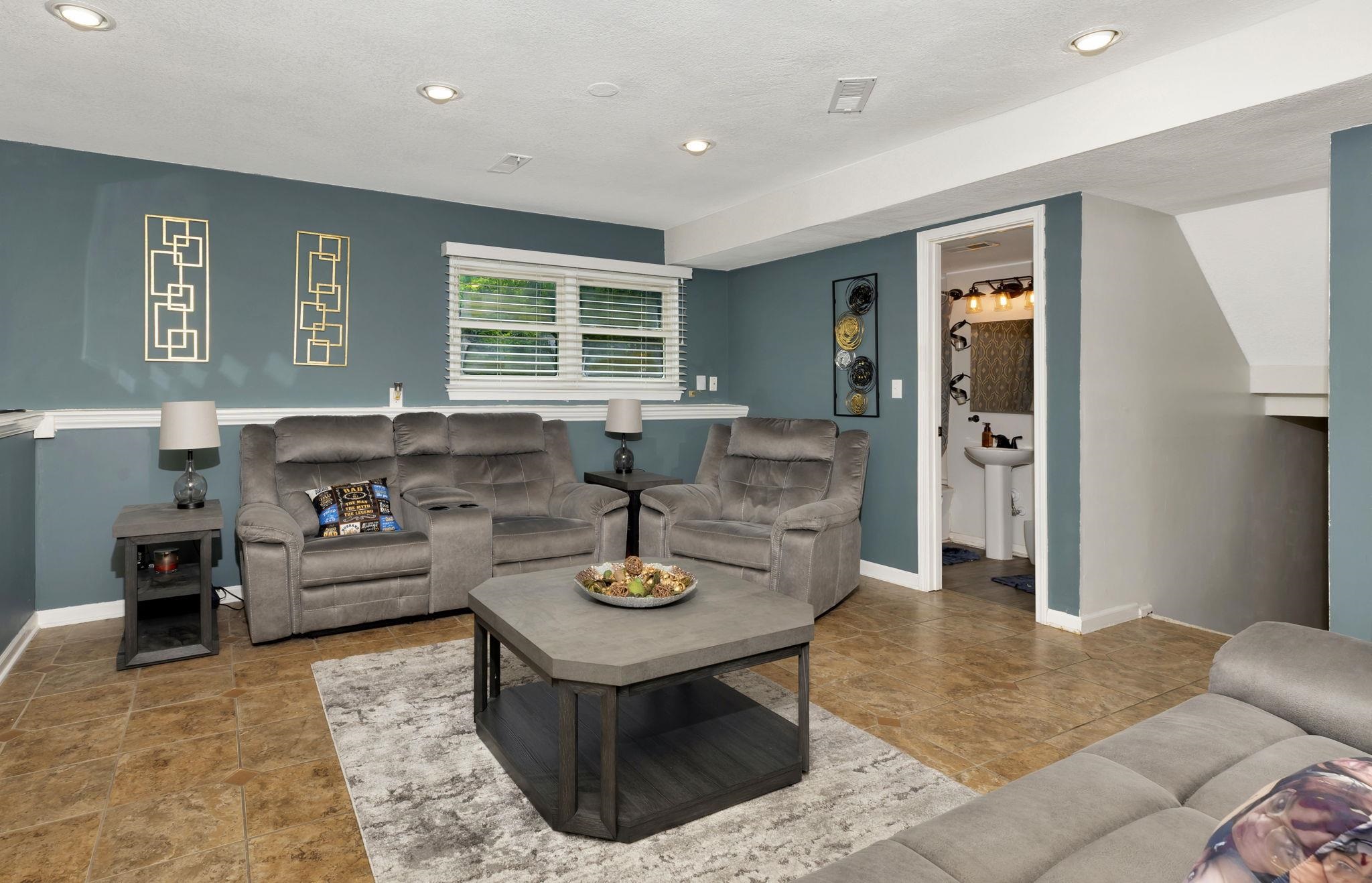 213 Timberlane Court Haysville KS 67060