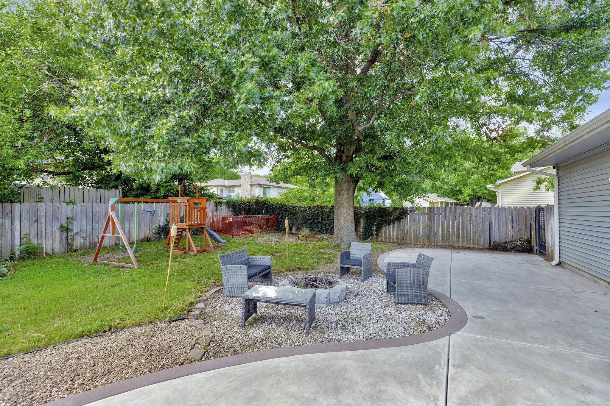 213 Timberlane Court Haysville KS 67060