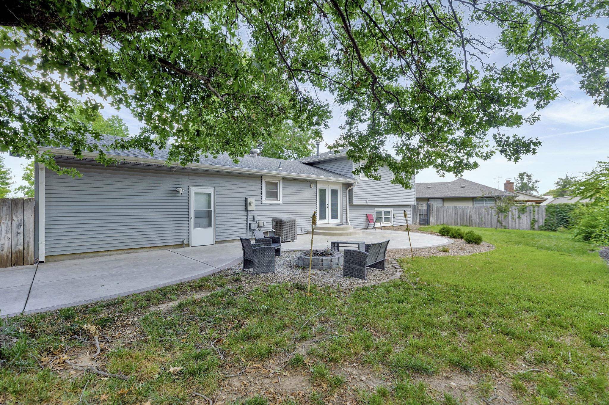 213 Timberlane Court Haysville KS 67060