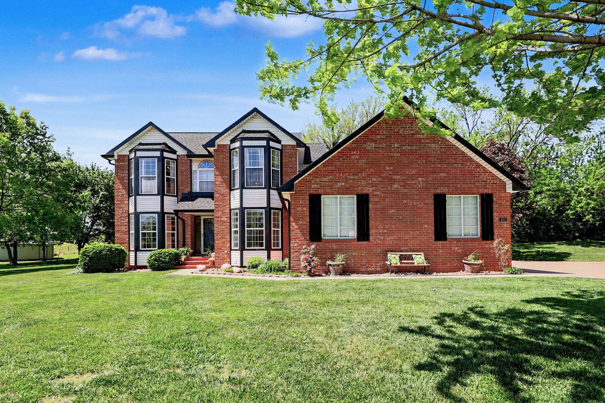 401 N Trail Mulvane KS 67110