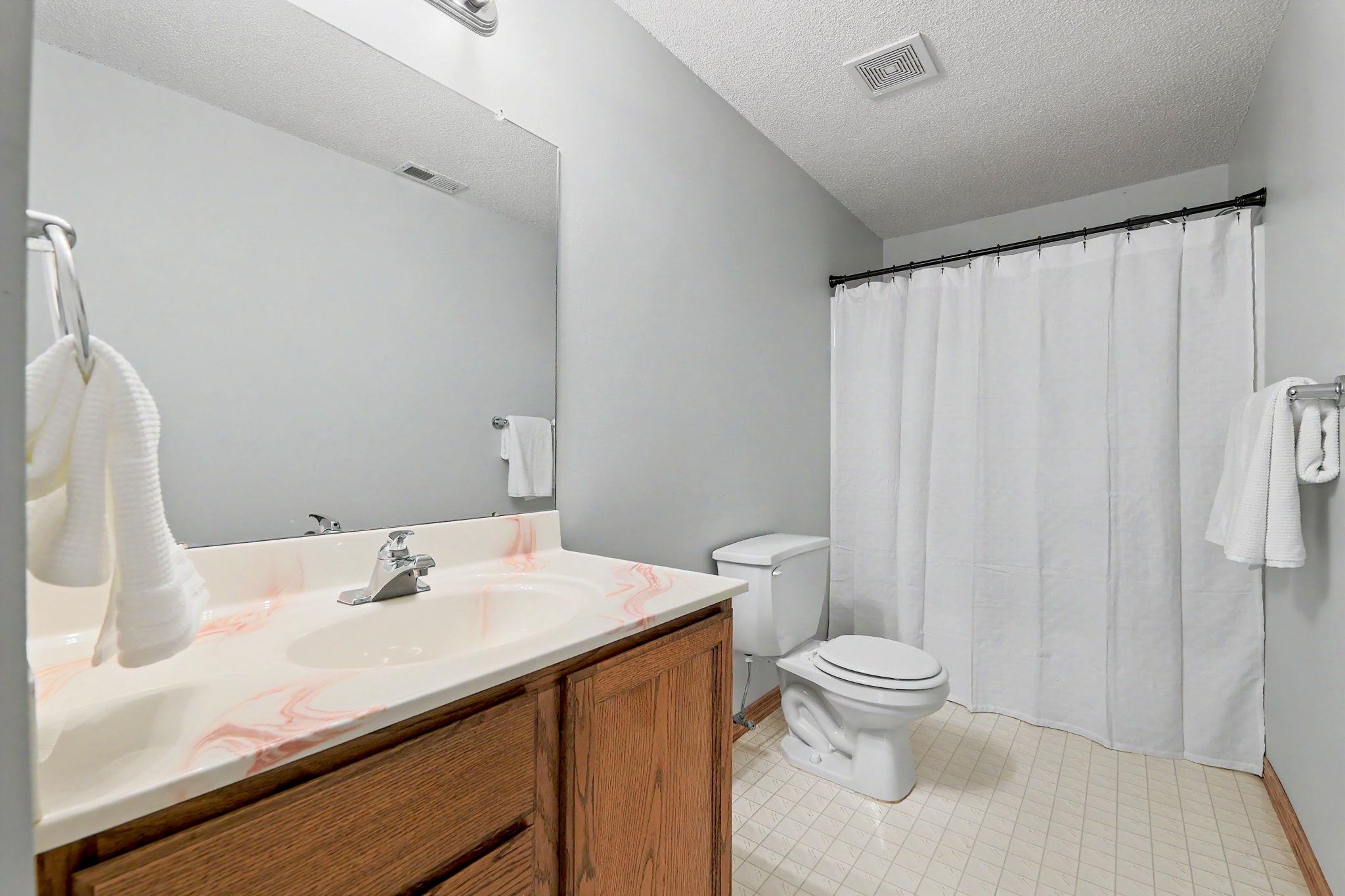 401 N Trail Mulvane KS 67110