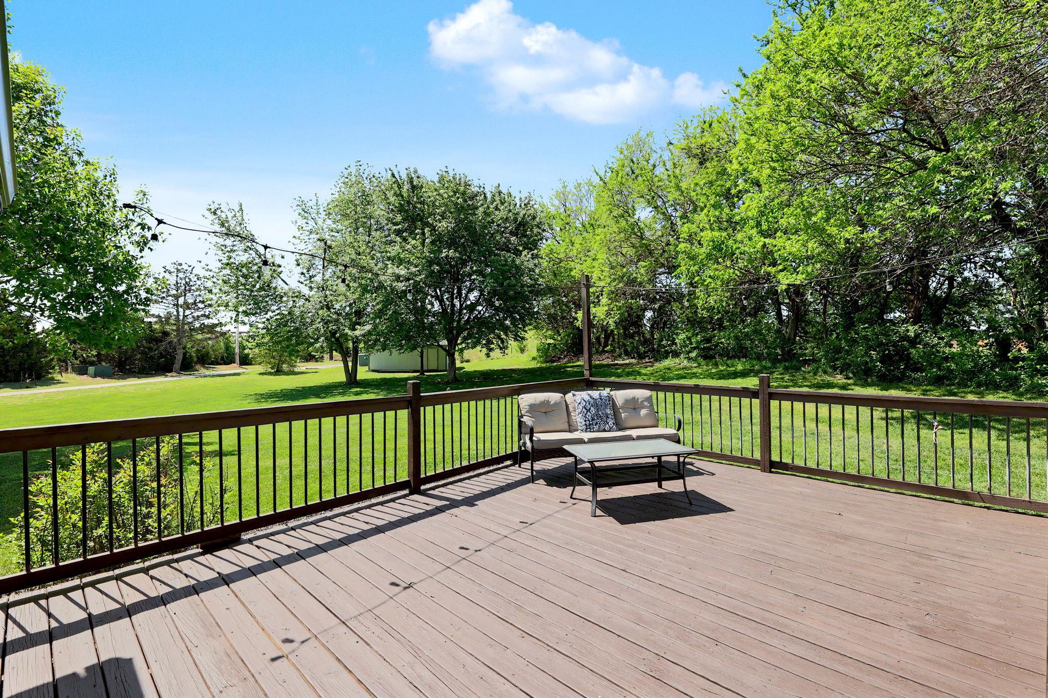 401 N Trail Mulvane KS 67110