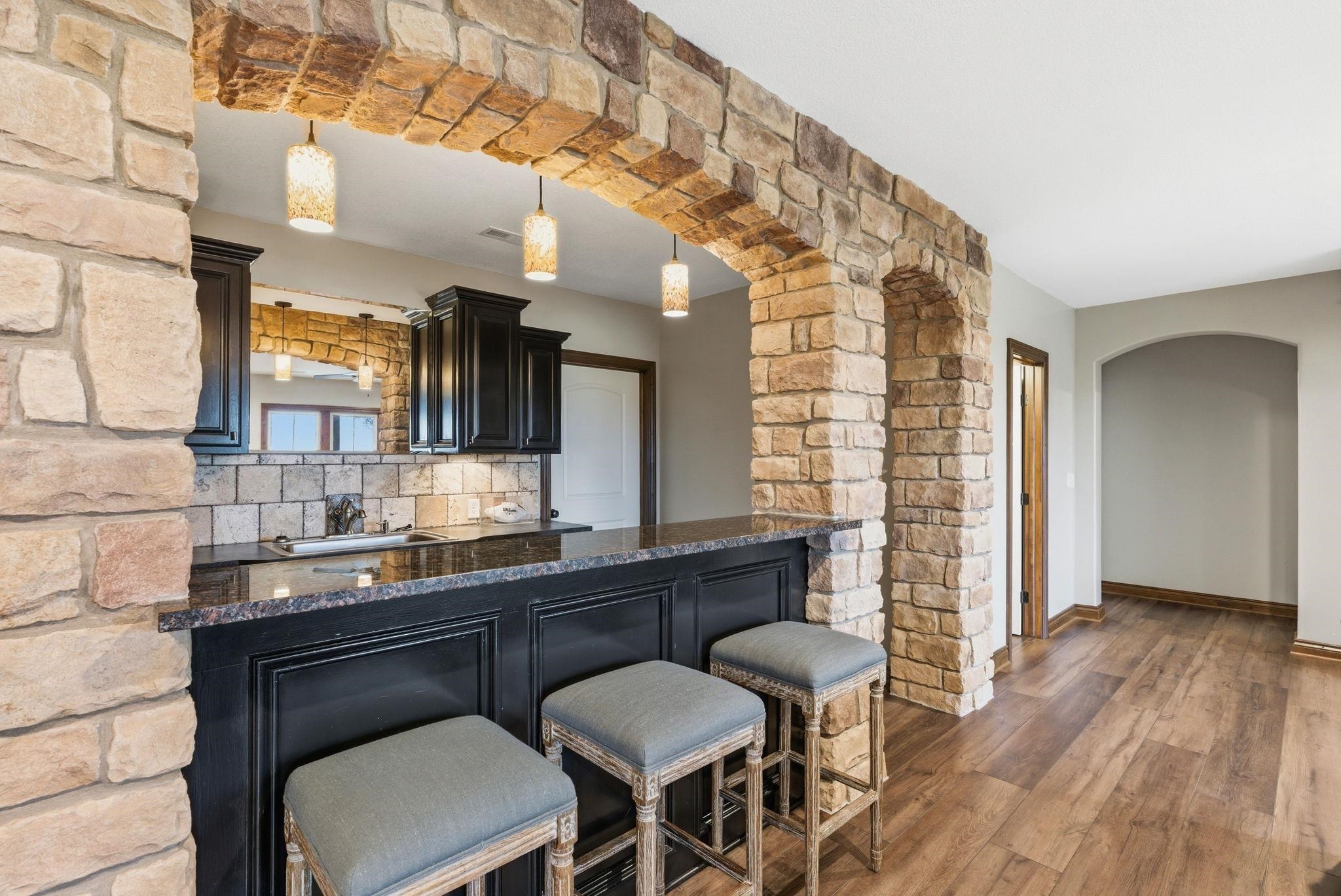 2630 S Brookmeadow Drive Garden Plain KS 67050