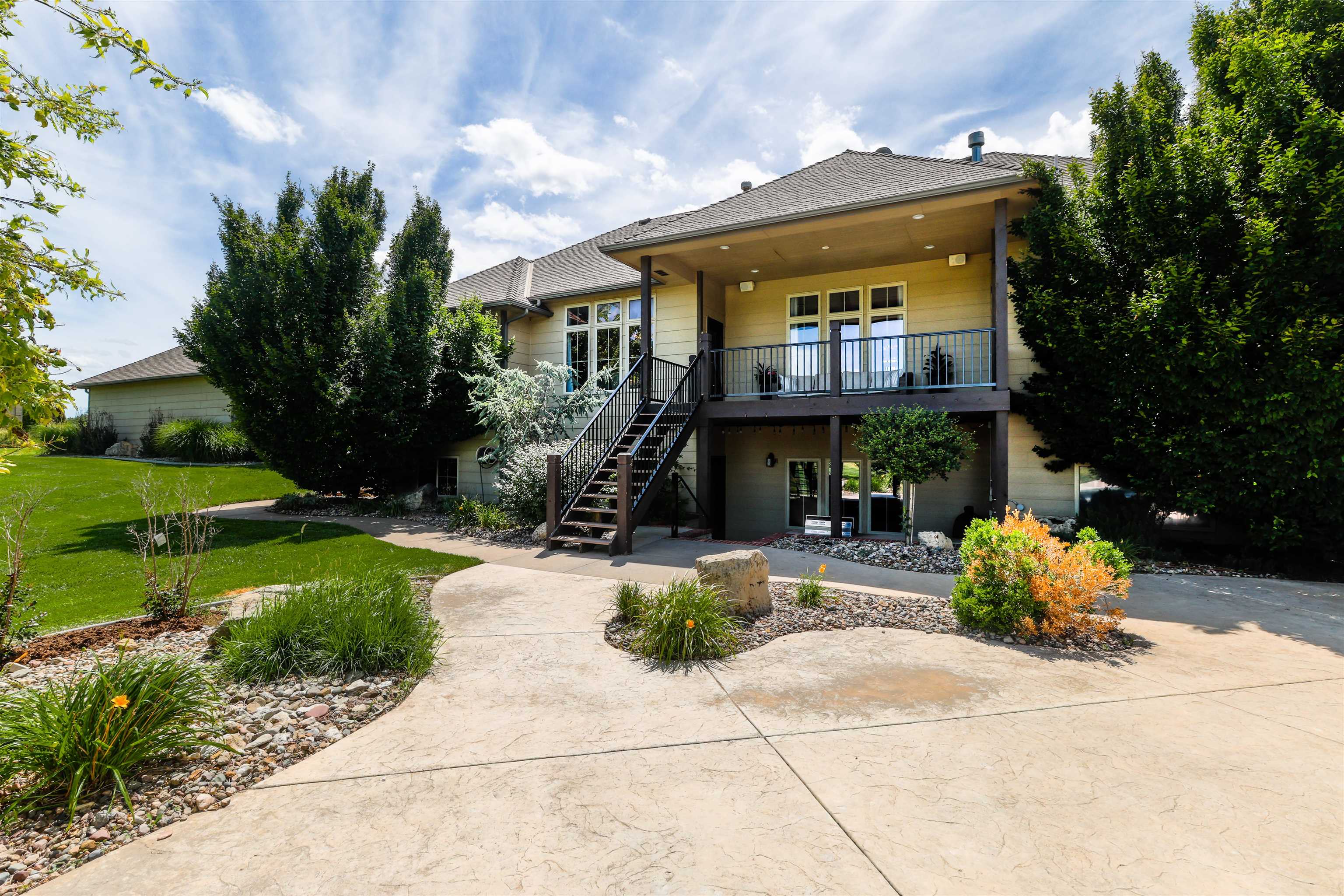 2630 S Brookmeadow Drive Garden Plain KS 67050