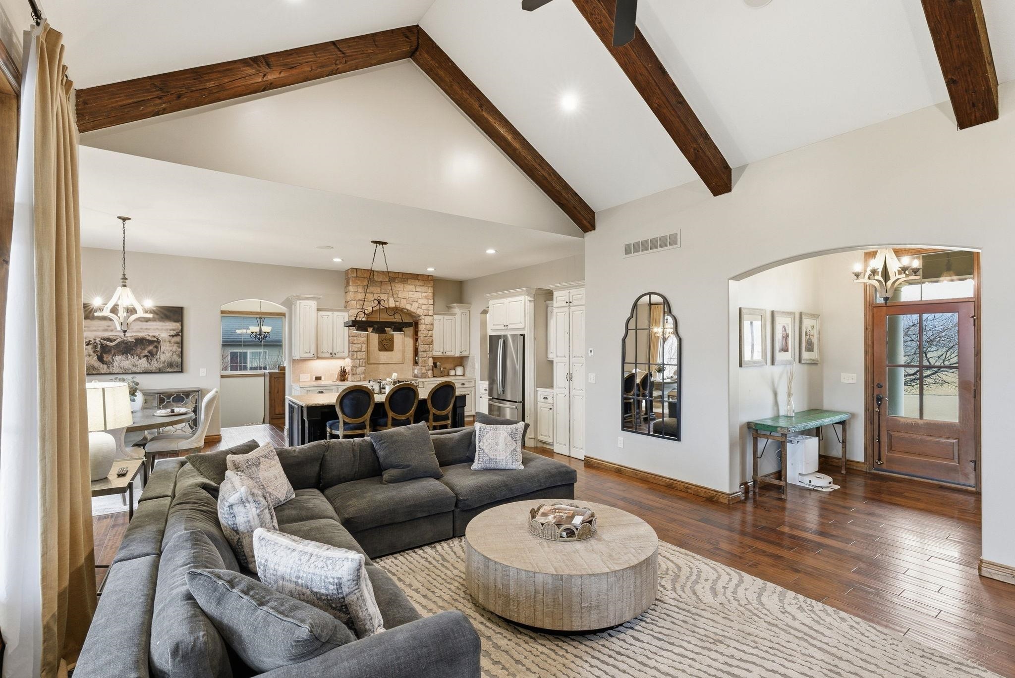 2630 S Brookmeadow Drive Garden Plain KS 67050