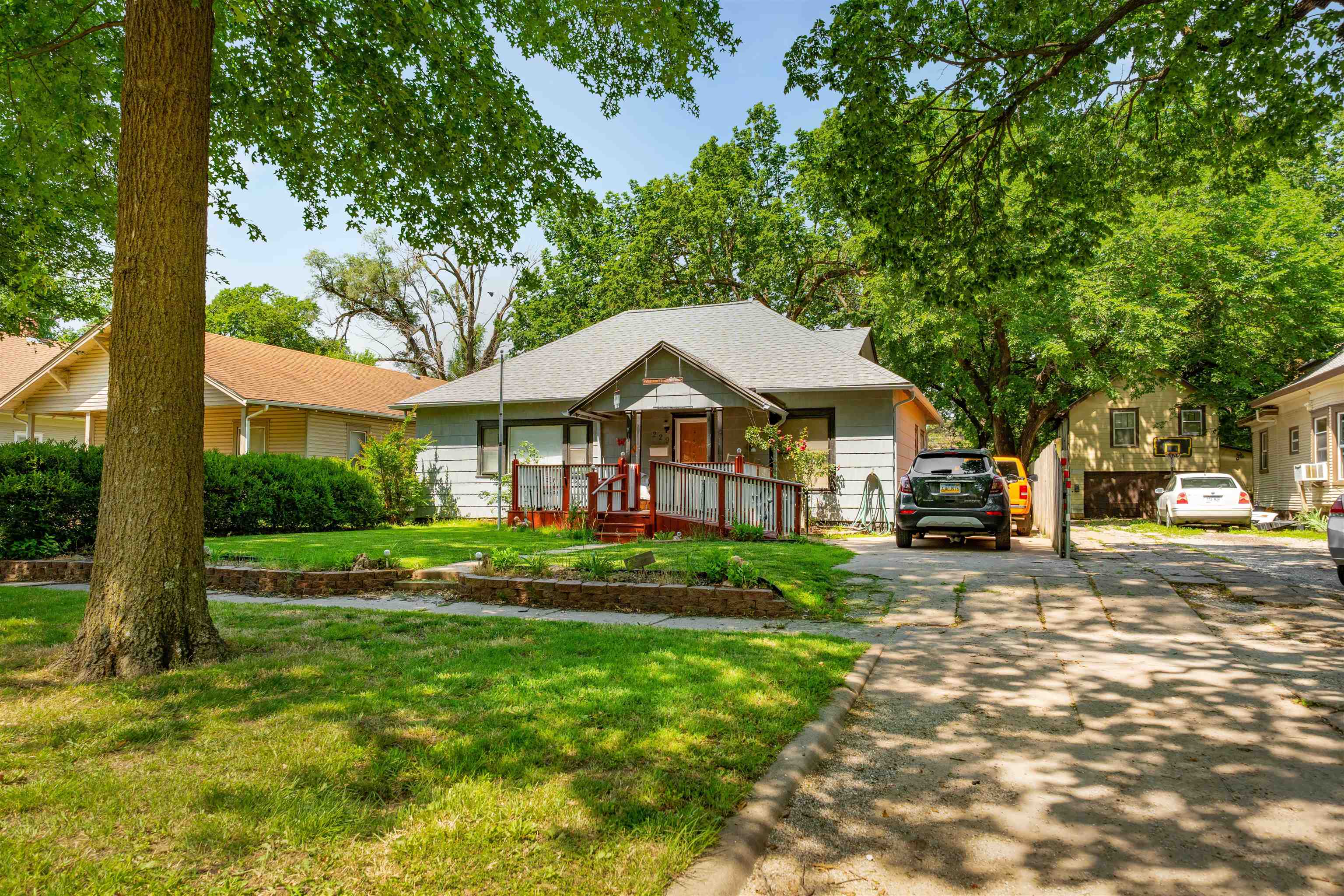 229 S Sedgwick Street Wichita KS 67213