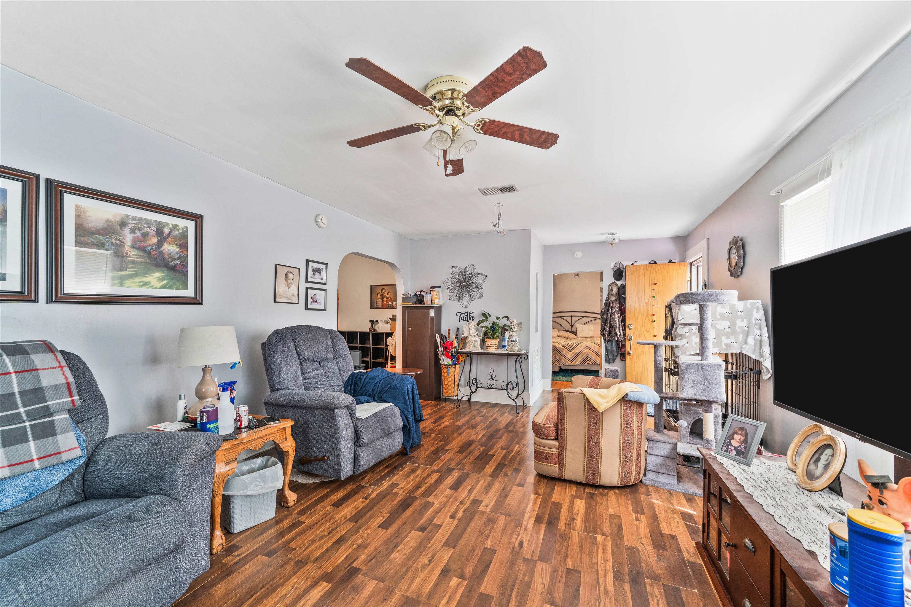 229 S Sedgwick Street Wichita KS 67213
