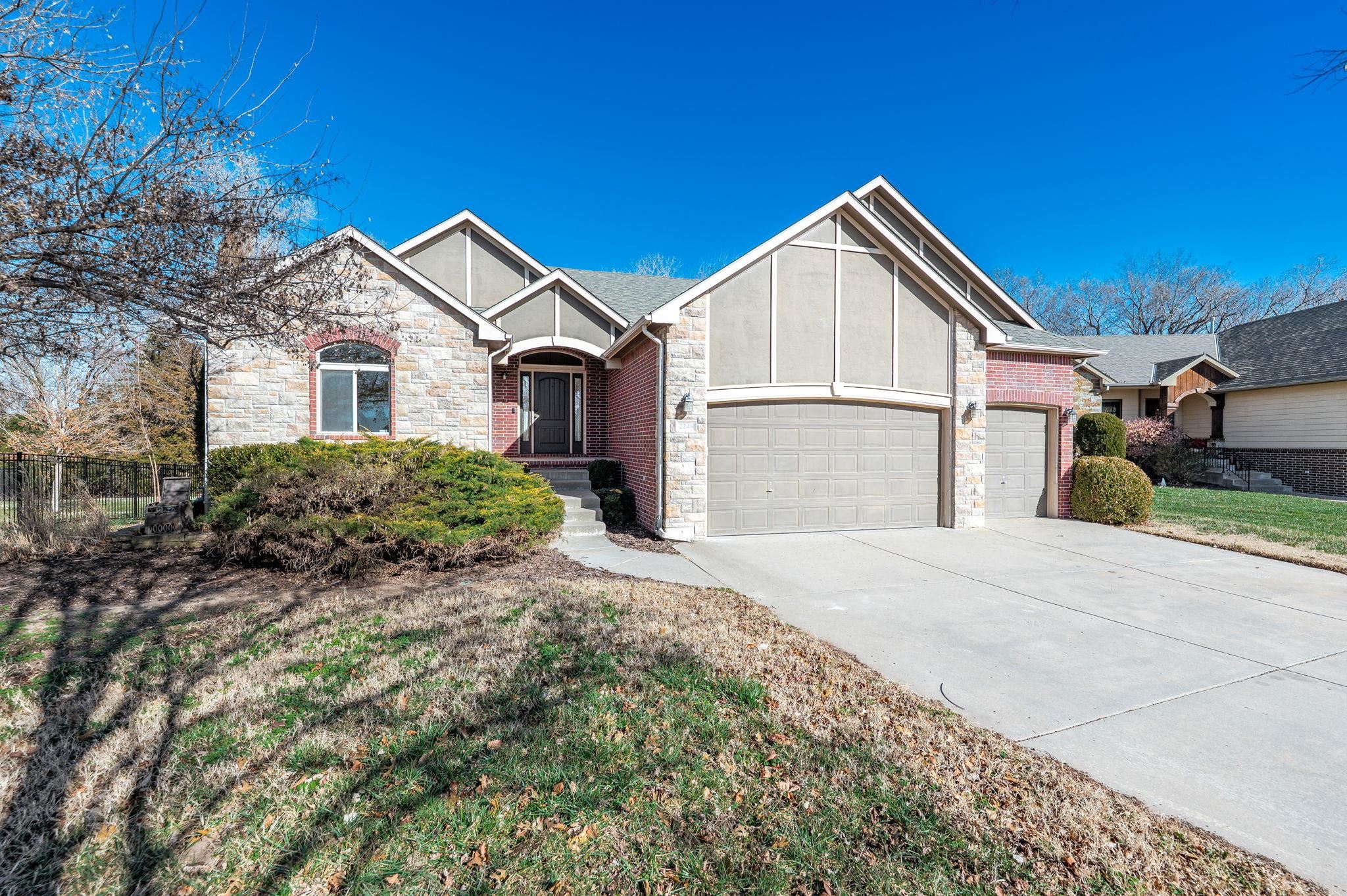 2246 E Tall Tree Circle Derby KS 67037