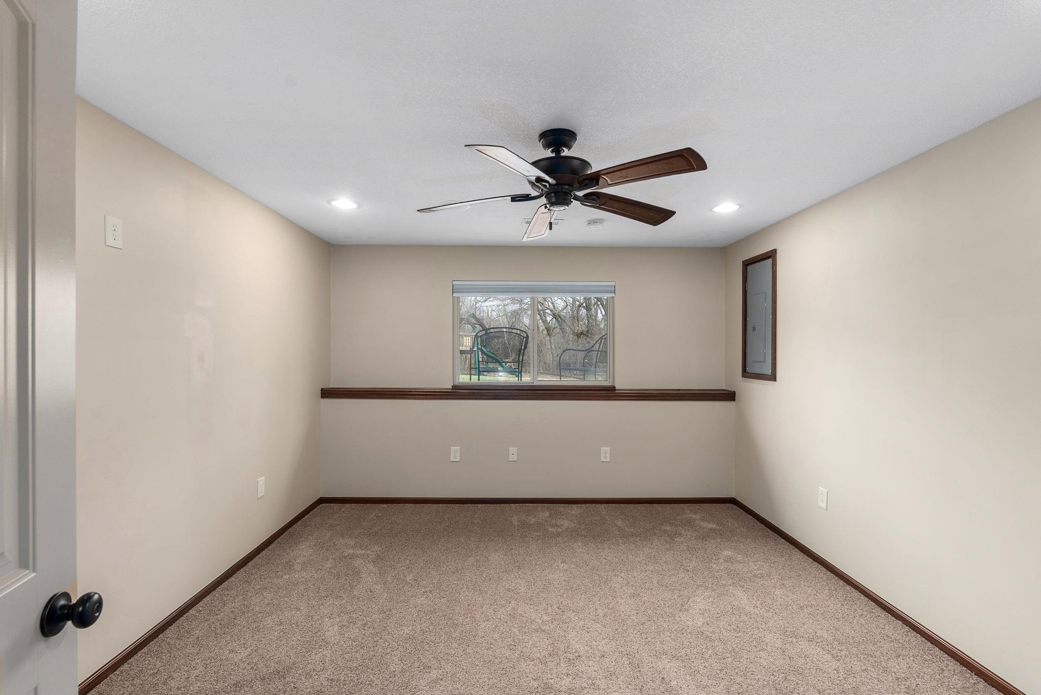 2246 E Tall Tree Circle Derby KS 67037