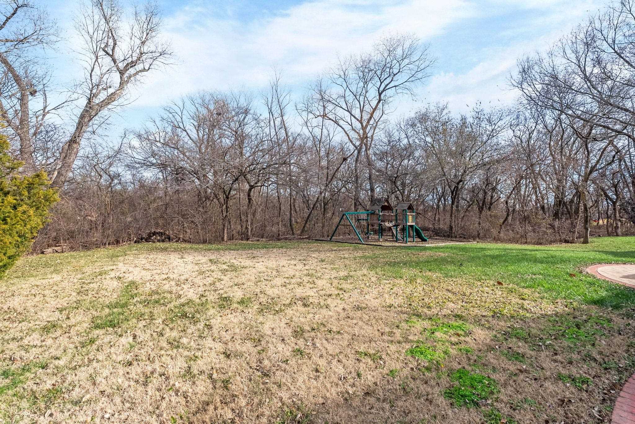 2246 E Tall Tree Circle Derby KS 67037