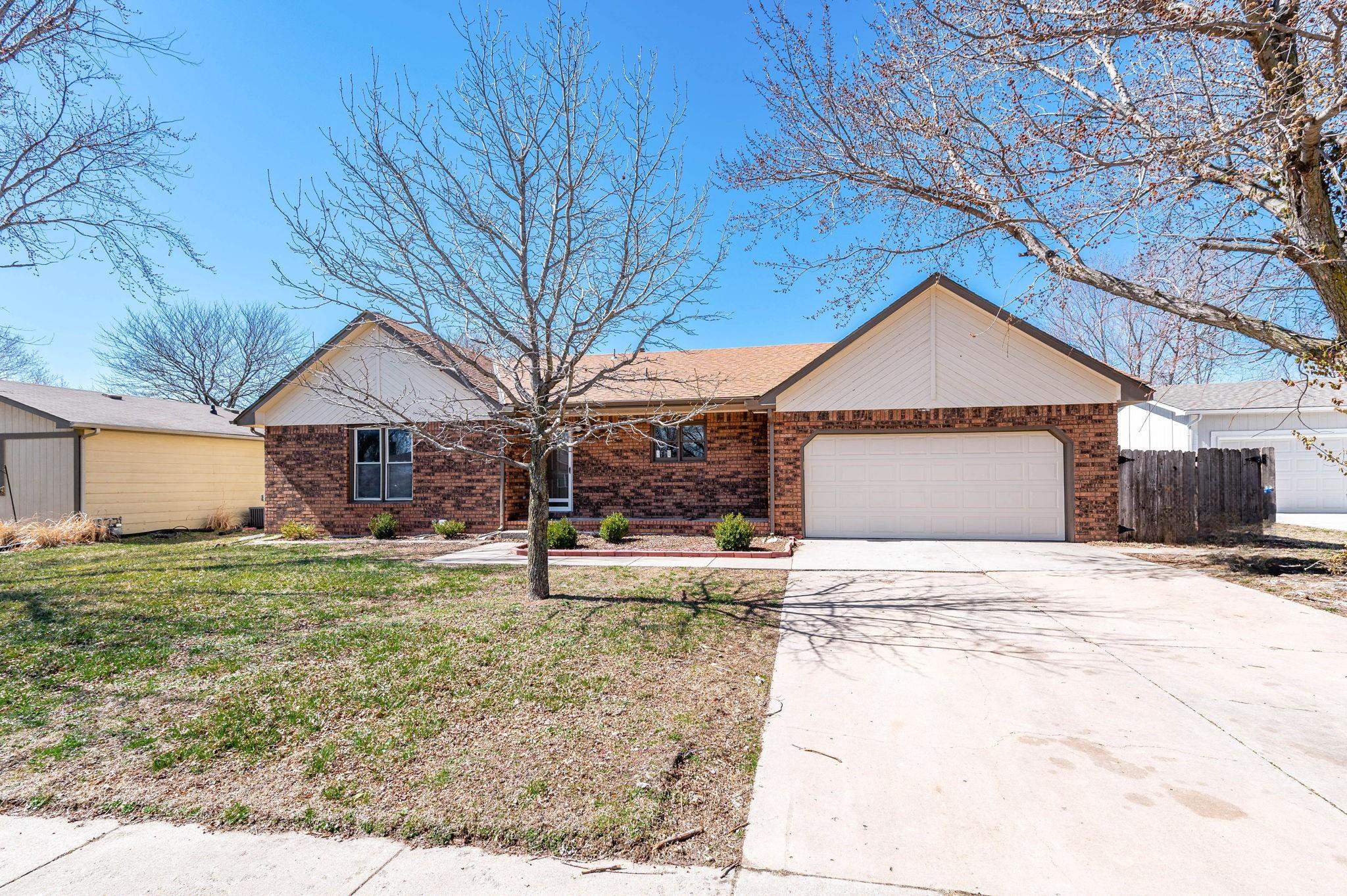 4141 Clarendon Street Bel Aire KS 67220