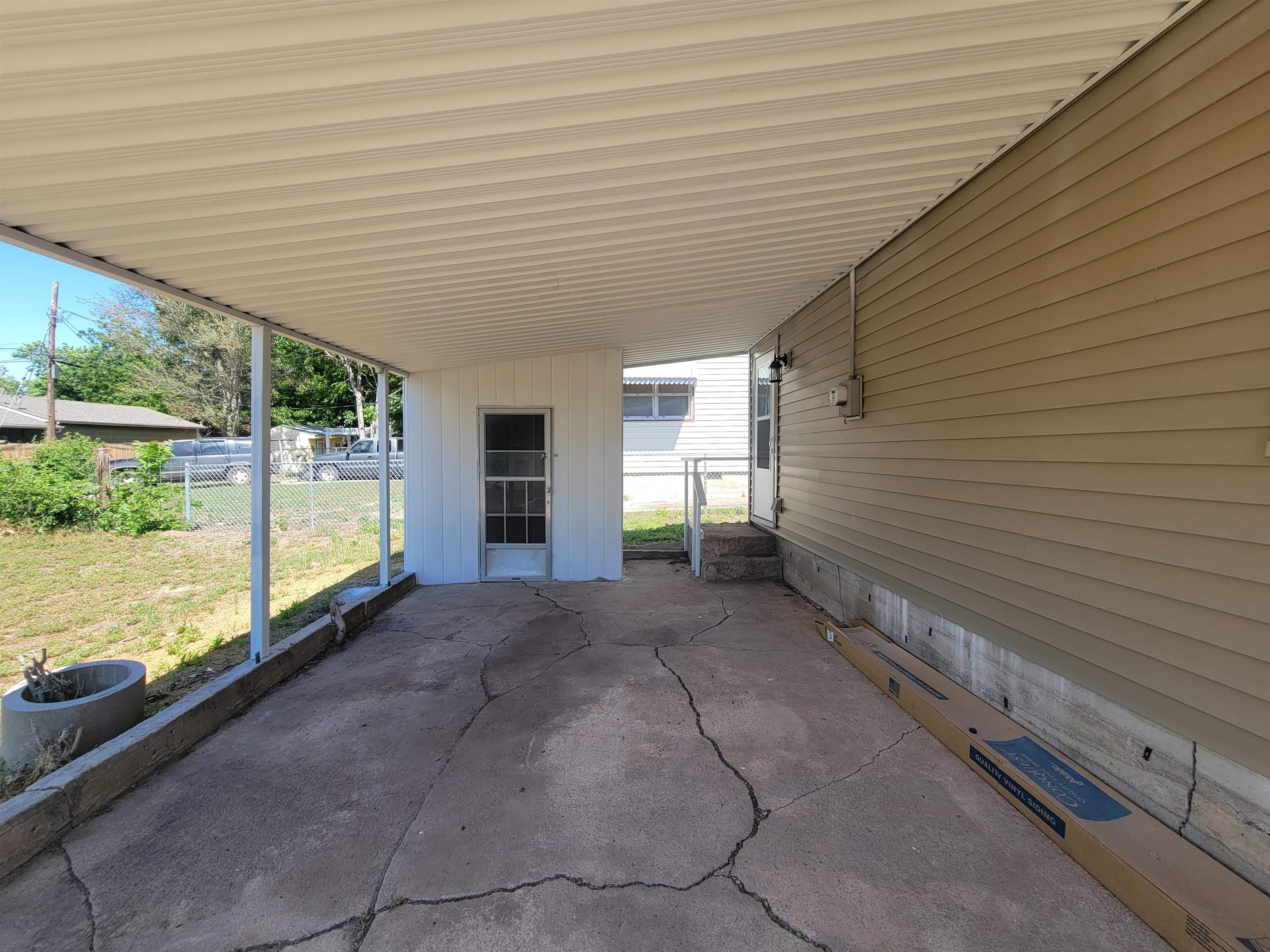 201 N Cherry Wellington KS 67152