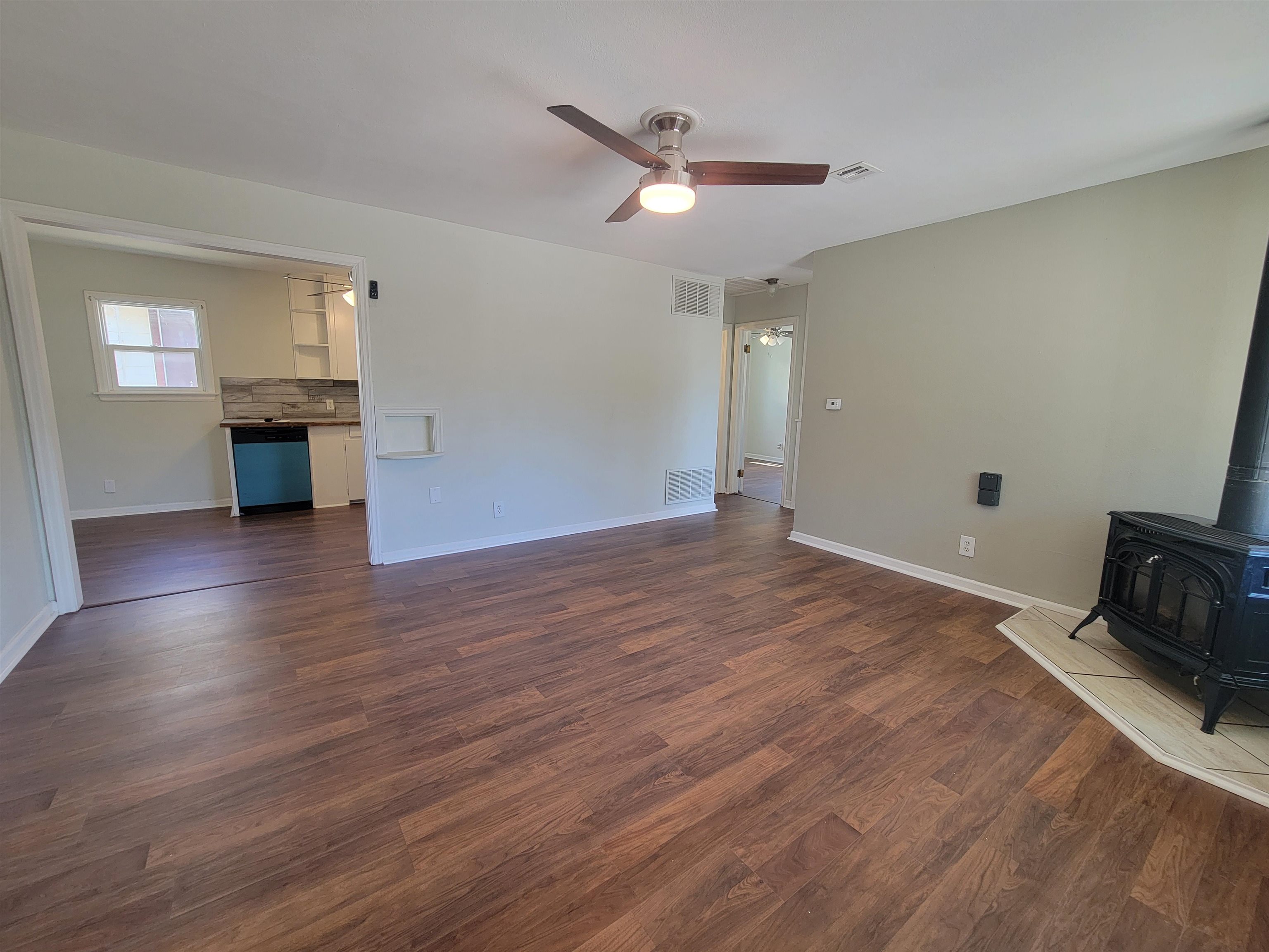 201 N Cherry Wellington KS 67152