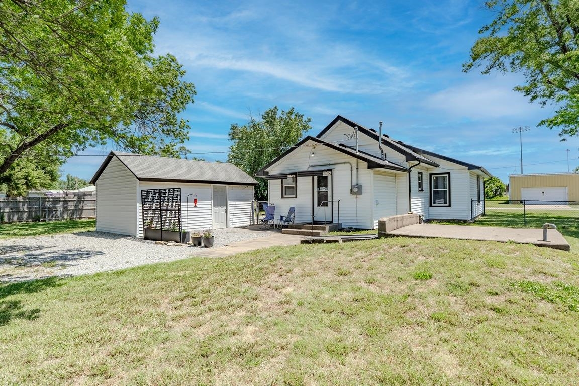 205 N Elm Douglass KS 67039