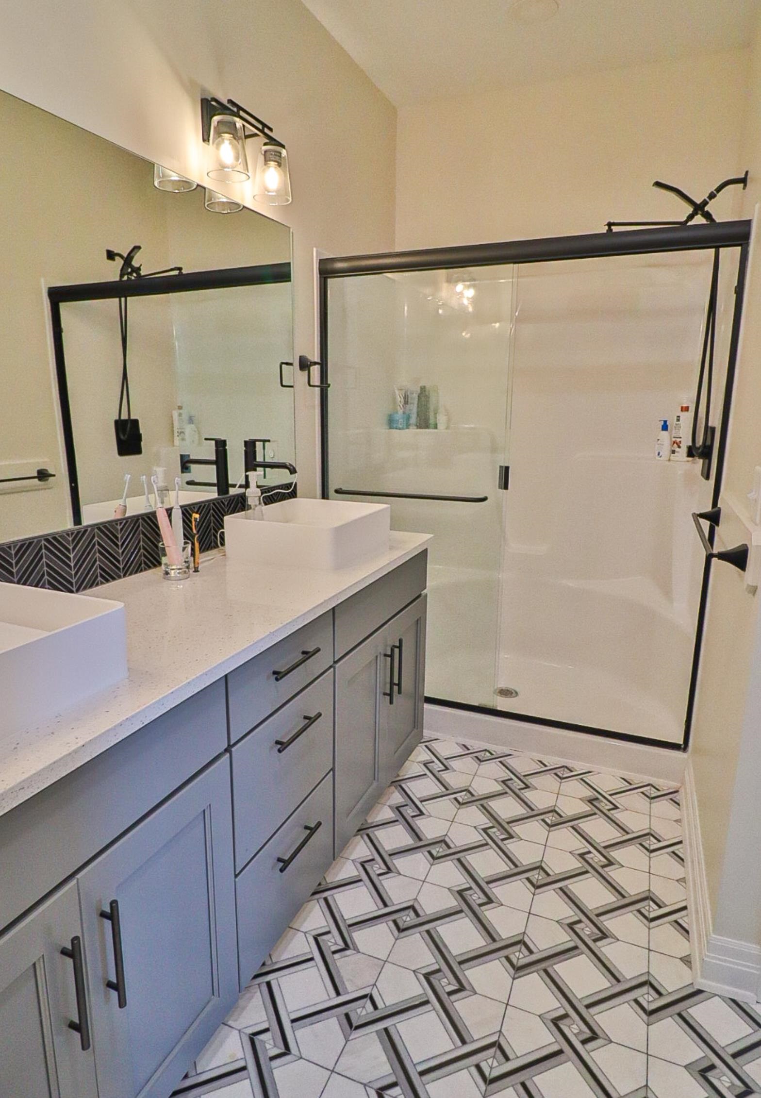 5247 N Cambridge Street Bel Aire KS 67226