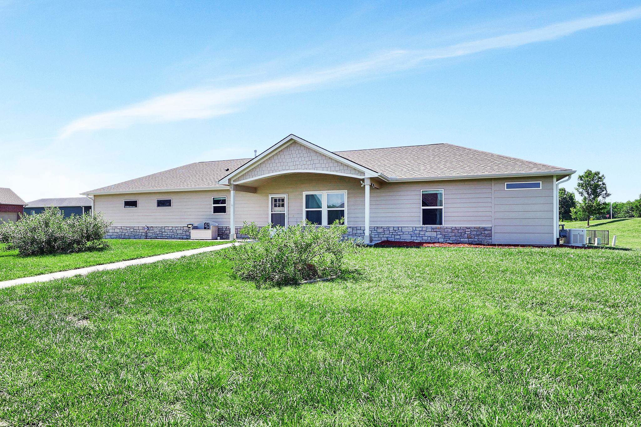 2311 S Mckenzie Andover KS 67002
