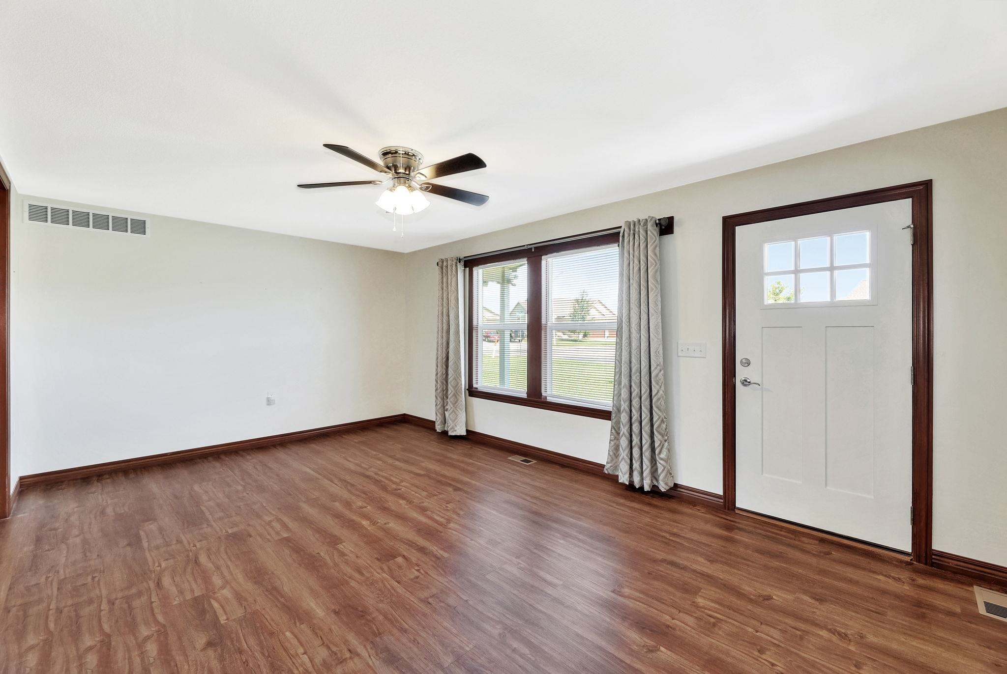 2311 S Mckenzie Andover KS 67002