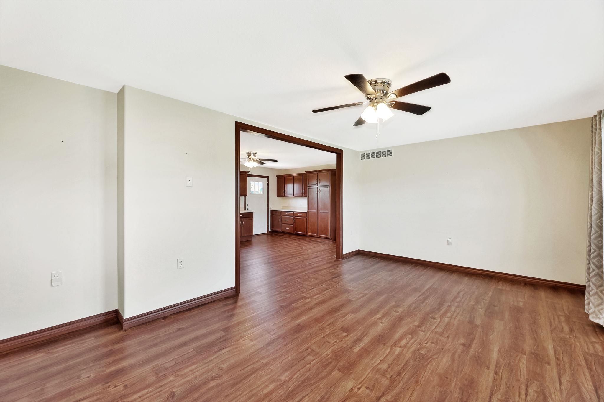 2311 S Mckenzie Andover KS 67002