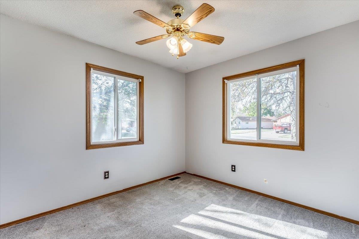 21 Shenandoah Drive Goddard KS 67052-9418