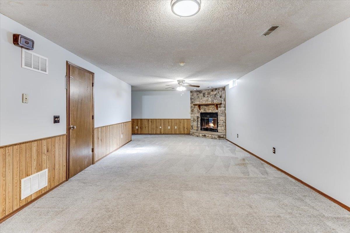 21 Shenandoah Drive Goddard KS 67052-9418