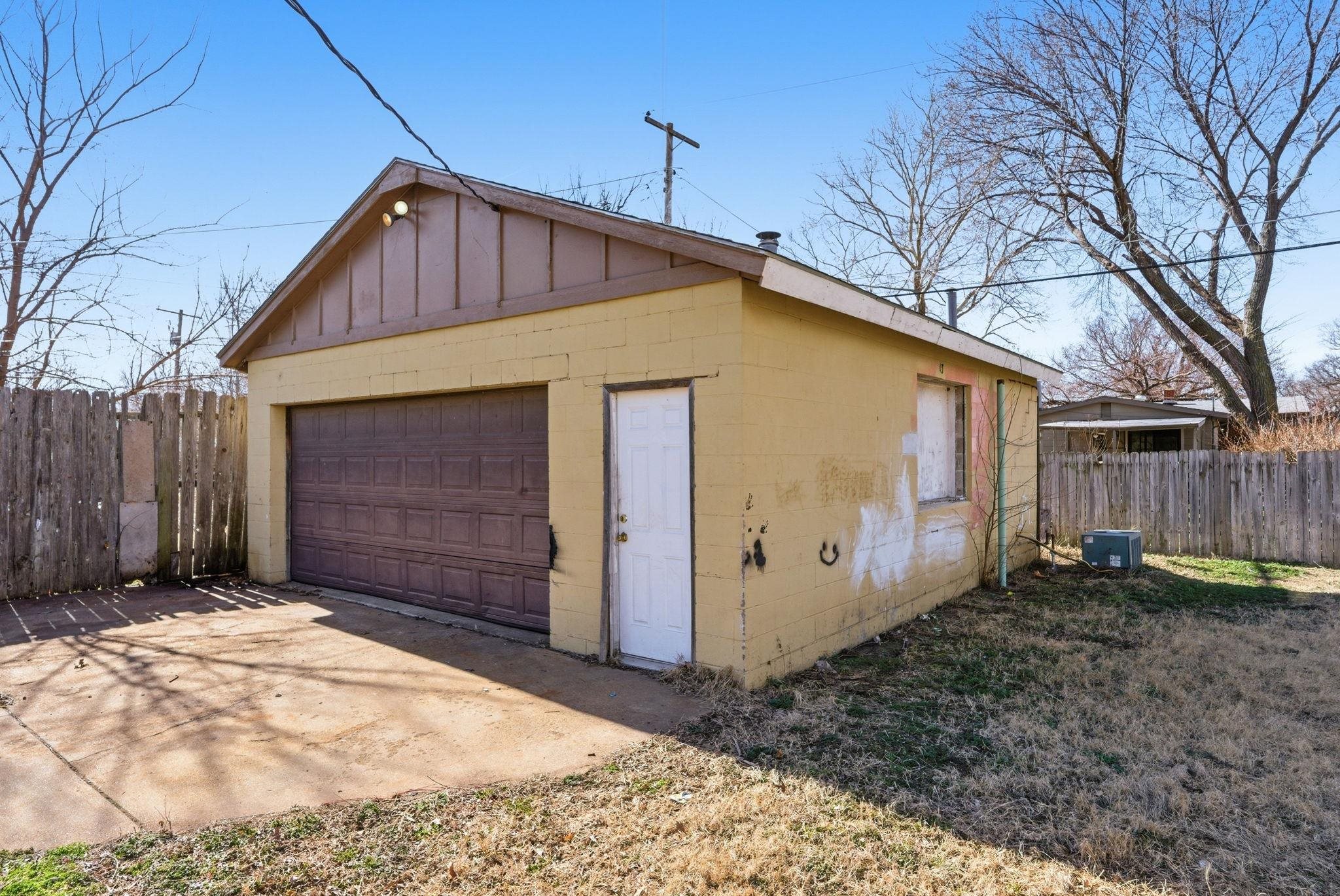 2121 S Vine Street Wichita KS 67213