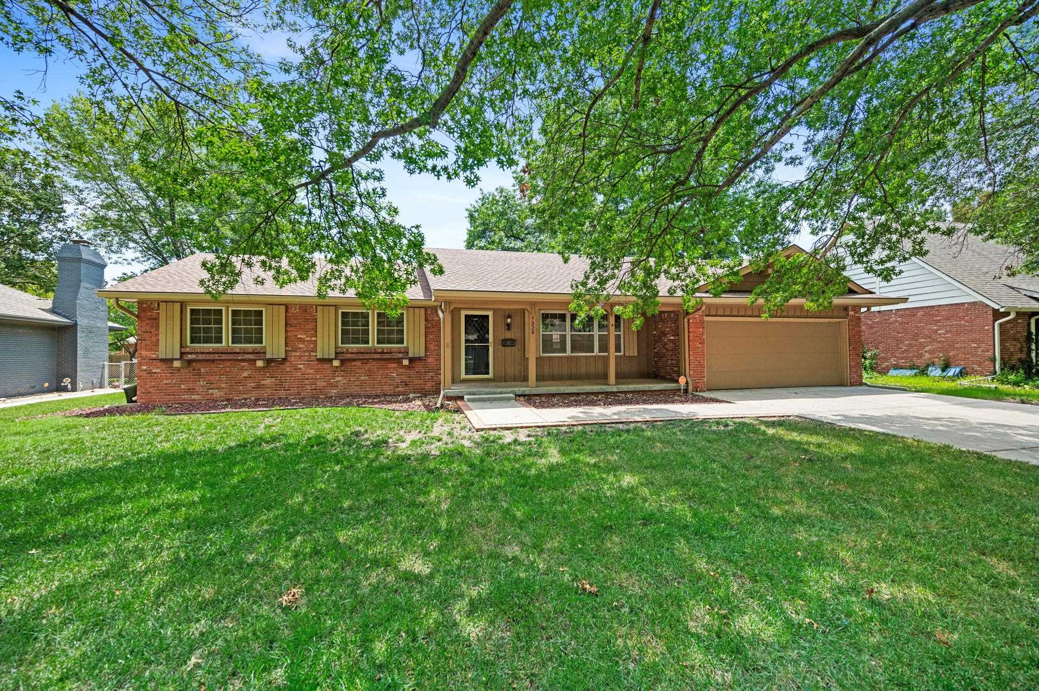 7329 E Norfolk Drive Wichita KS 67206