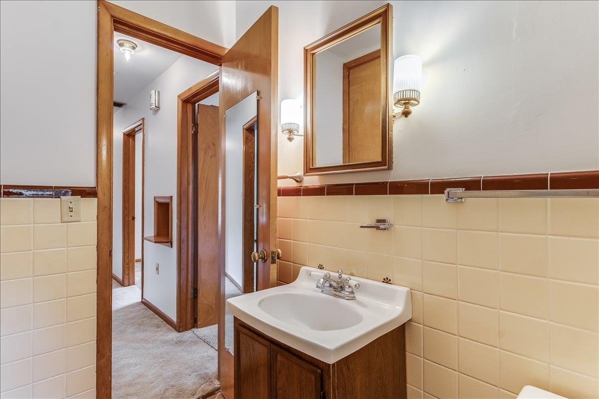 901 N El Paso Drive Derby KS 67037