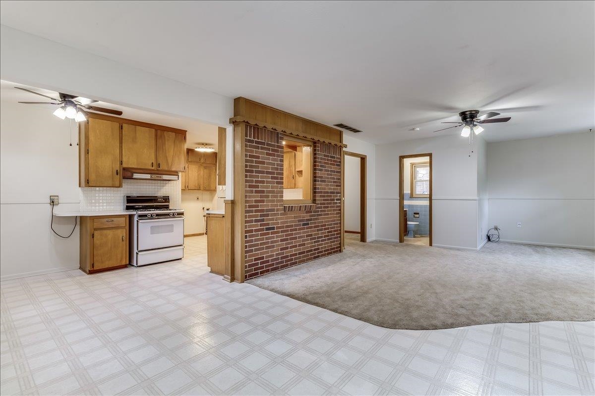901 N El Paso Drive Derby KS 67037
