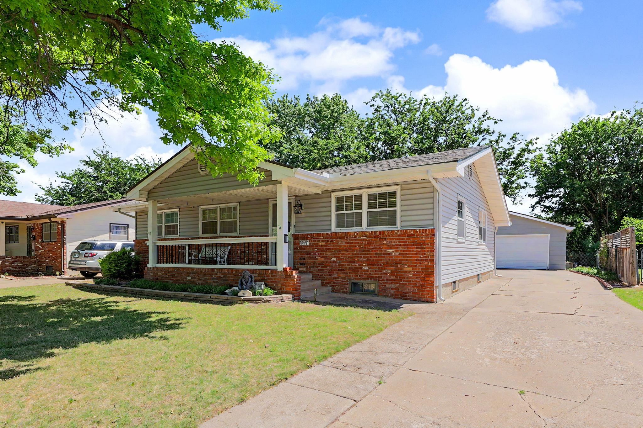2227 W Southgate Wichita KS 67217