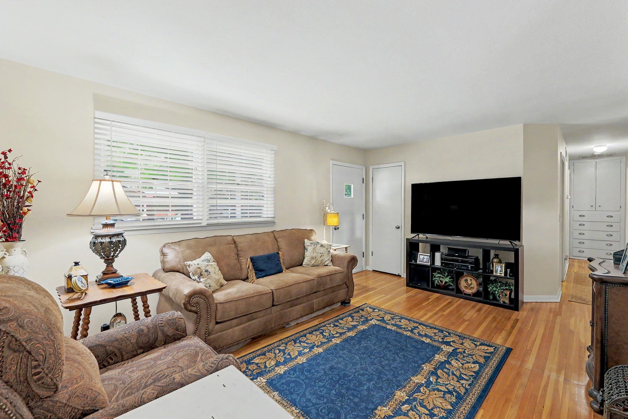 2227 W Southgate Wichita KS 67217