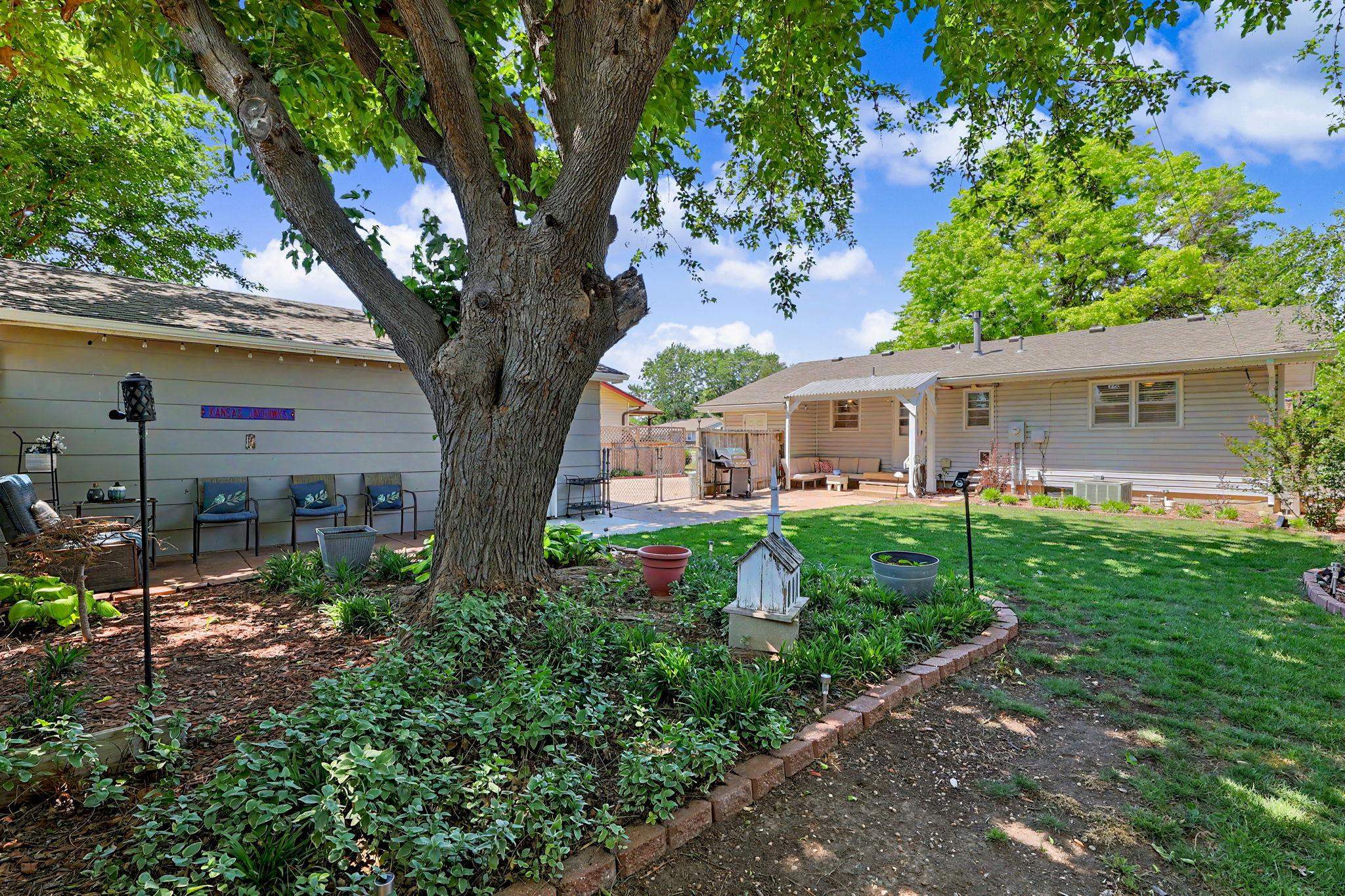 2227 W Southgate Wichita KS 67217
