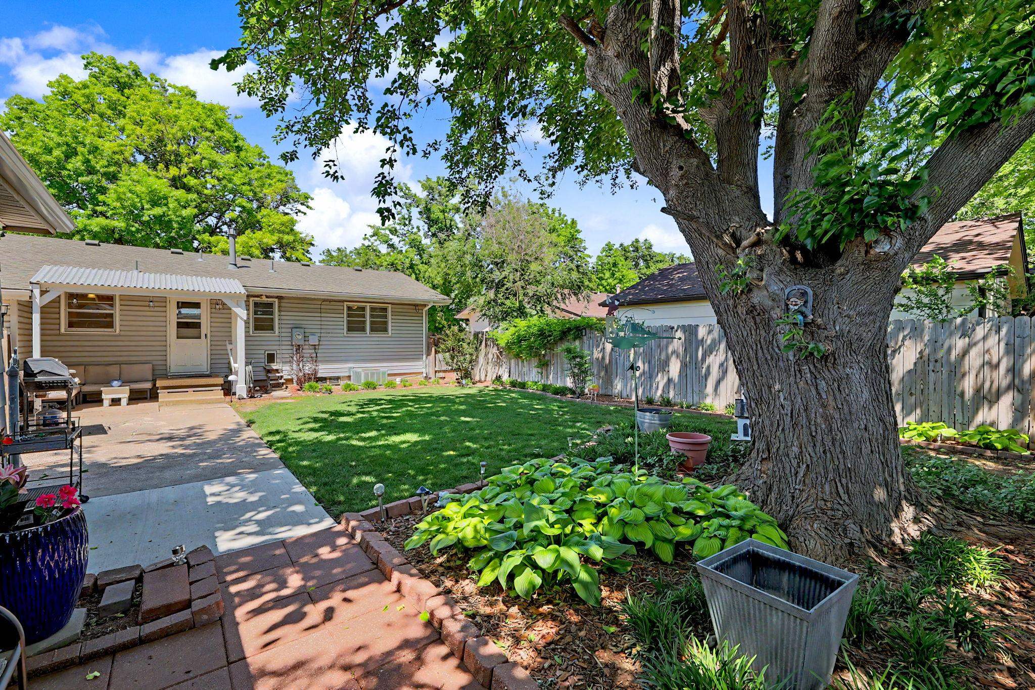 2227 W Southgate Wichita KS 67217