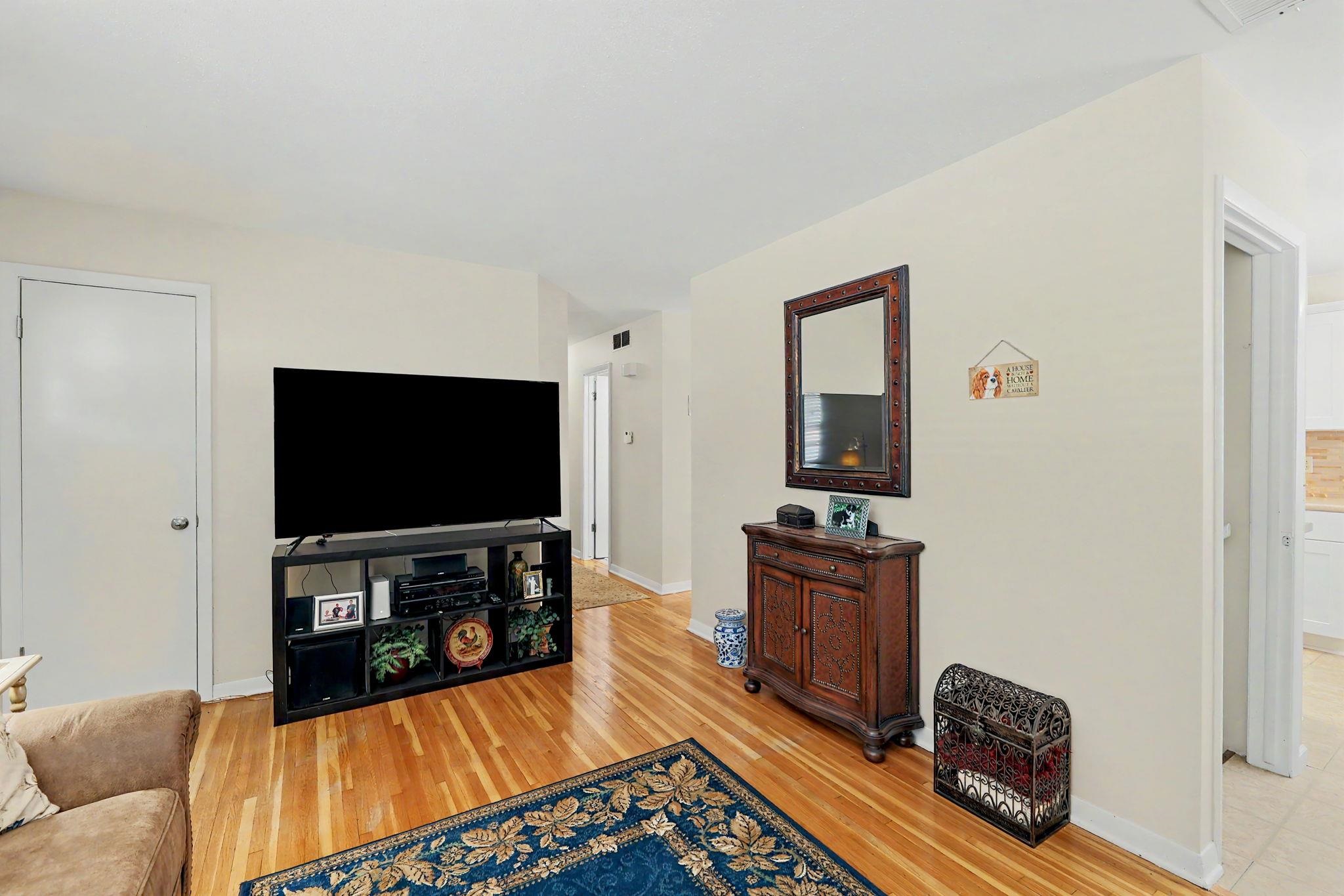 2227 W Southgate Wichita KS 67217