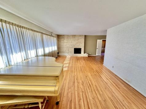 1441 N Spring Lane Wichita KS 67208