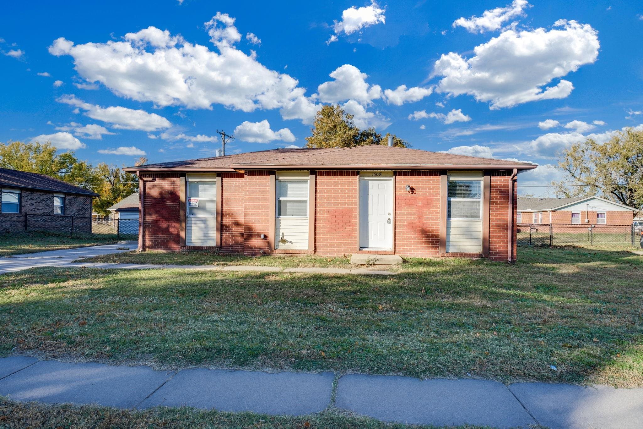1508 E Catalina Wichita KS 67216