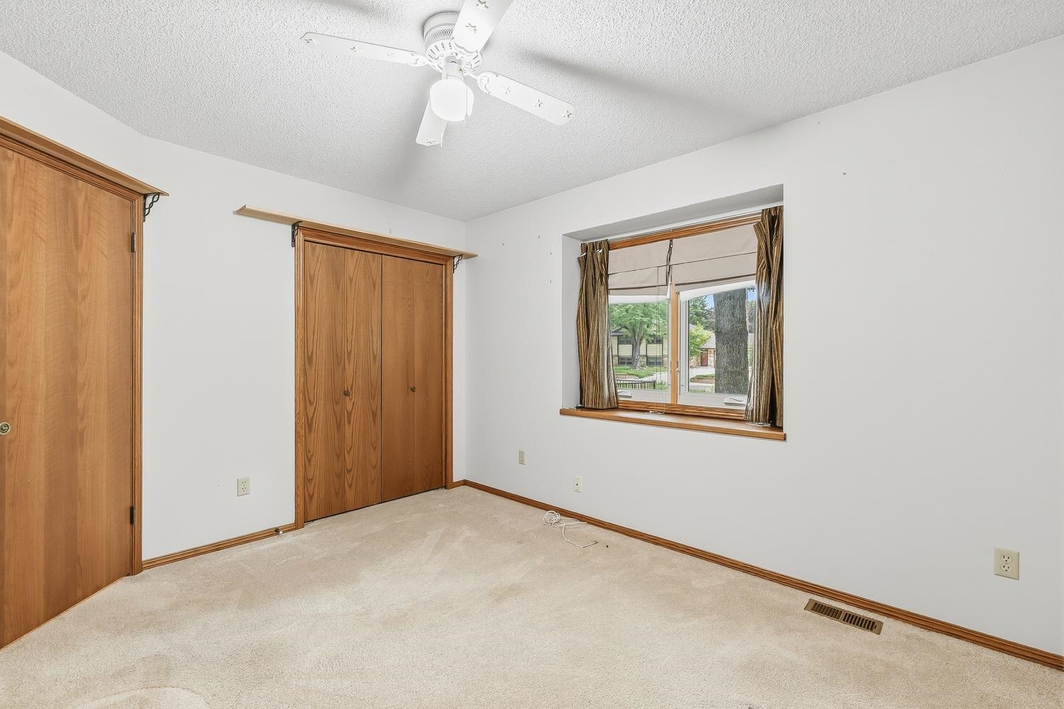 1108 E James Street Derby KS 67037
