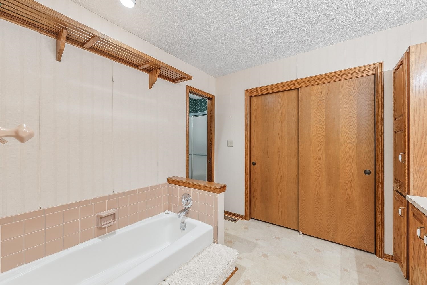 1108 E James Street Derby KS 67037