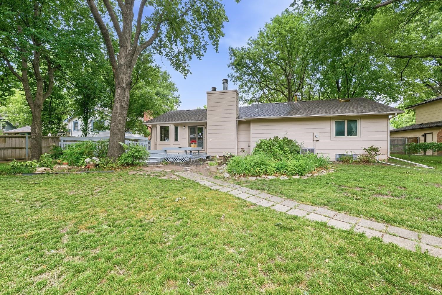1108 E James Street Derby KS 67037