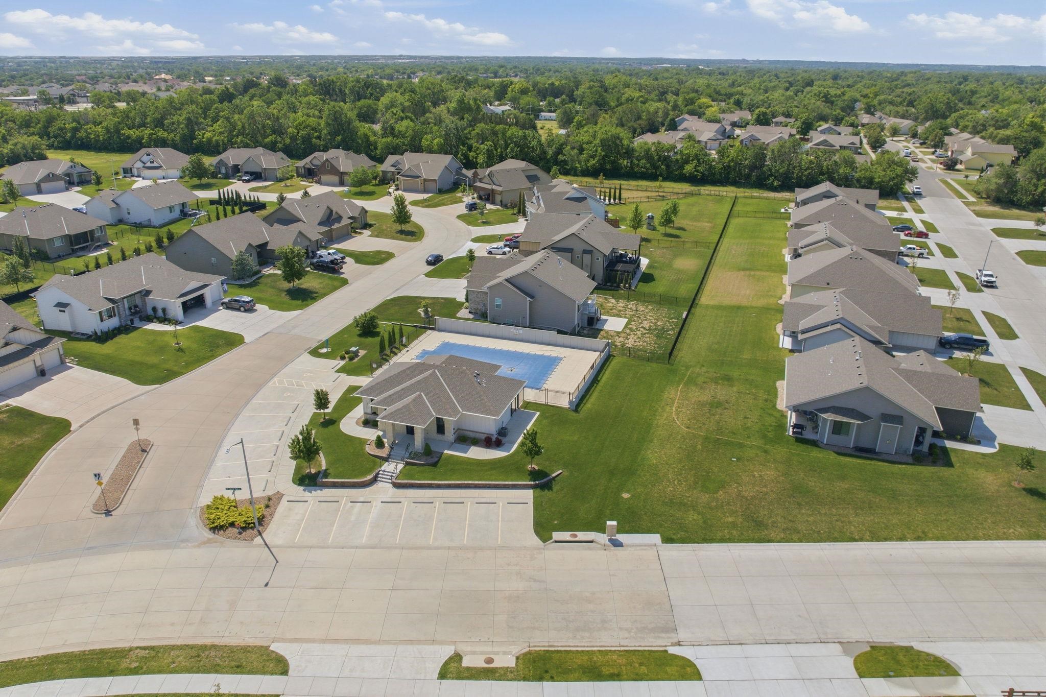 6233 E Central Park Court Bel Aire KS 67220