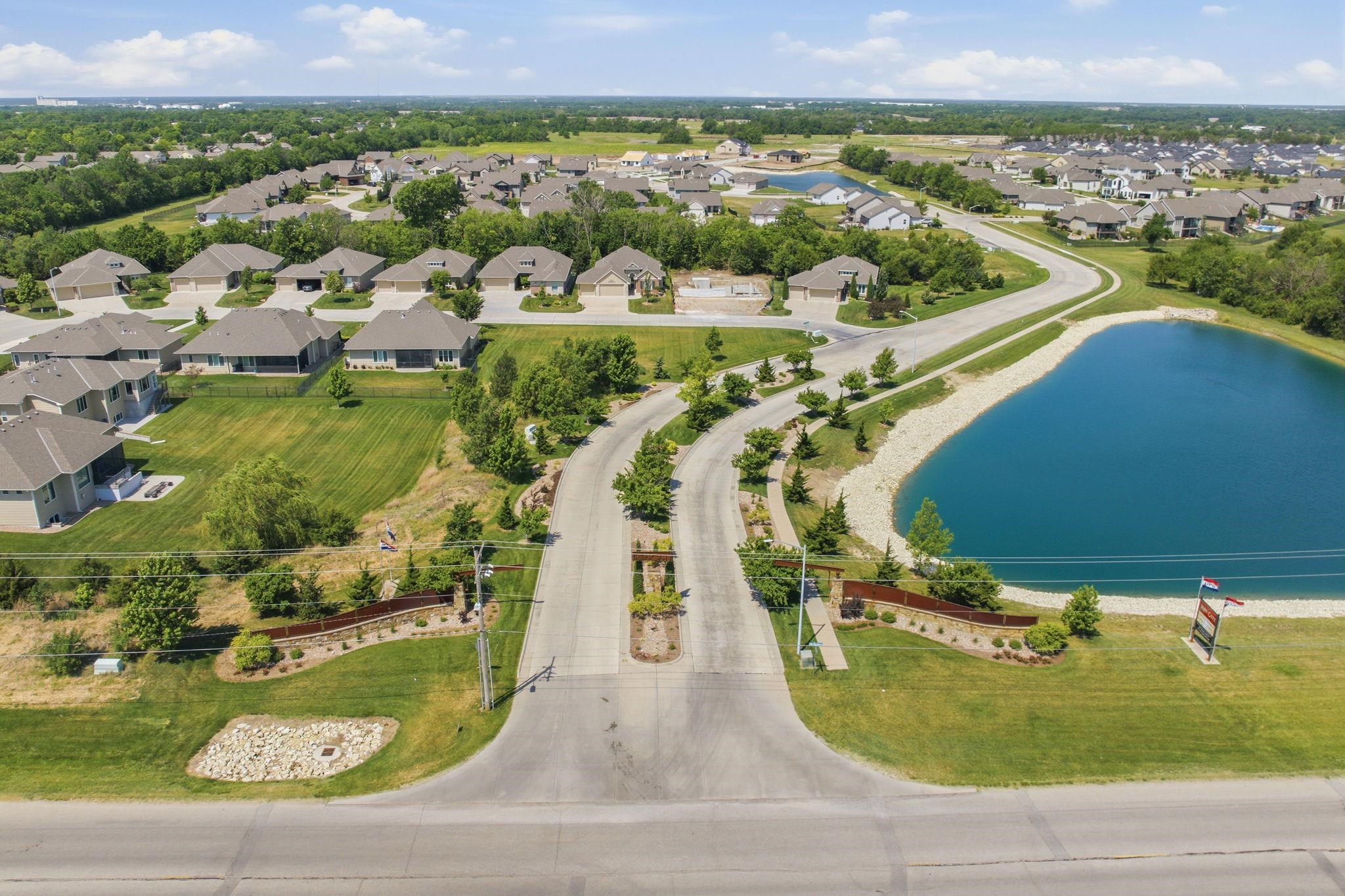 6233 E Central Park Court Bel Aire KS 67220