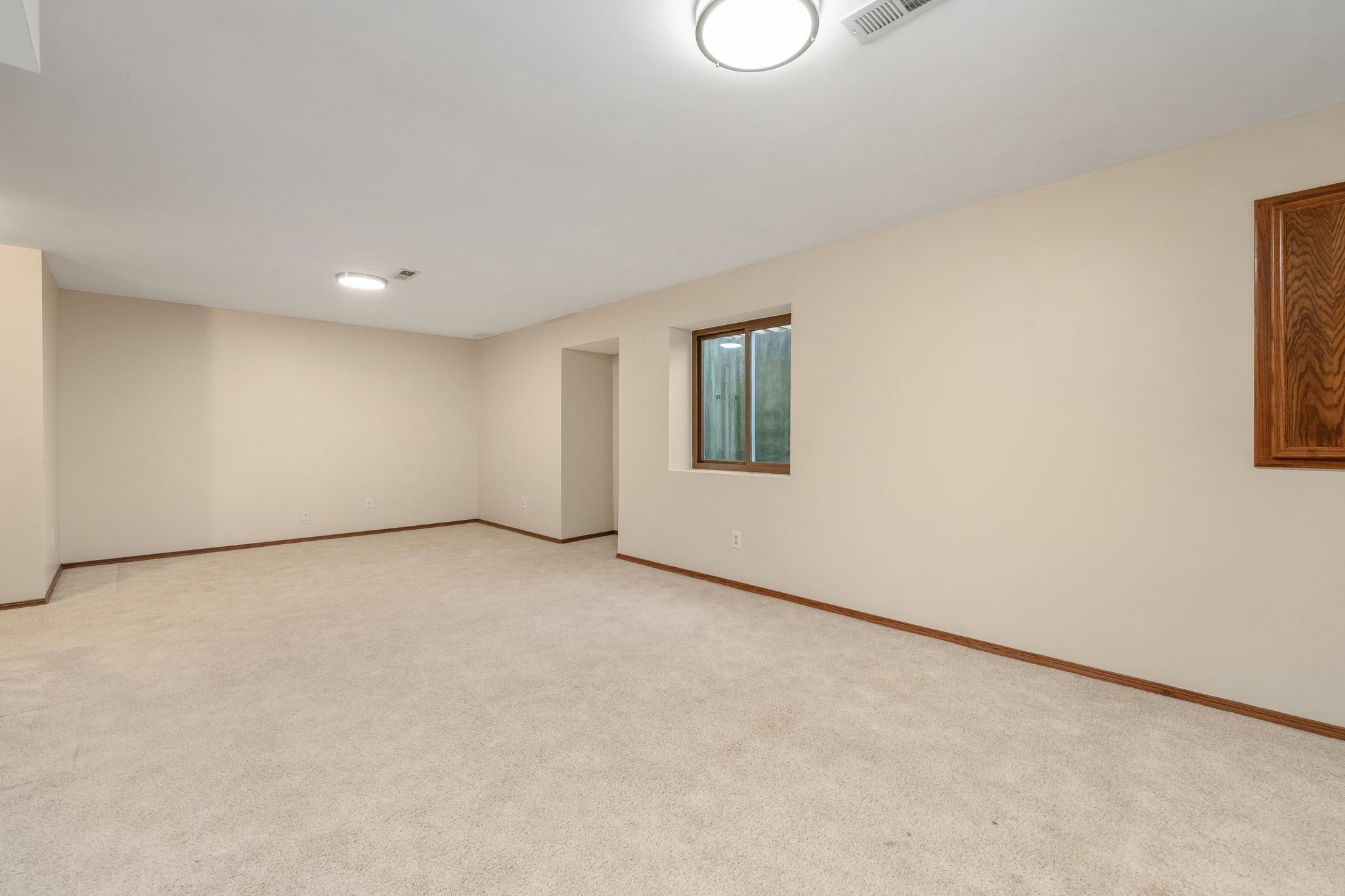 2124 E Countryview Drive Derby KS 67037